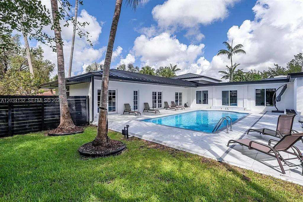 Palmetto Bay | 15201 74th Pl N/A | Picture 22