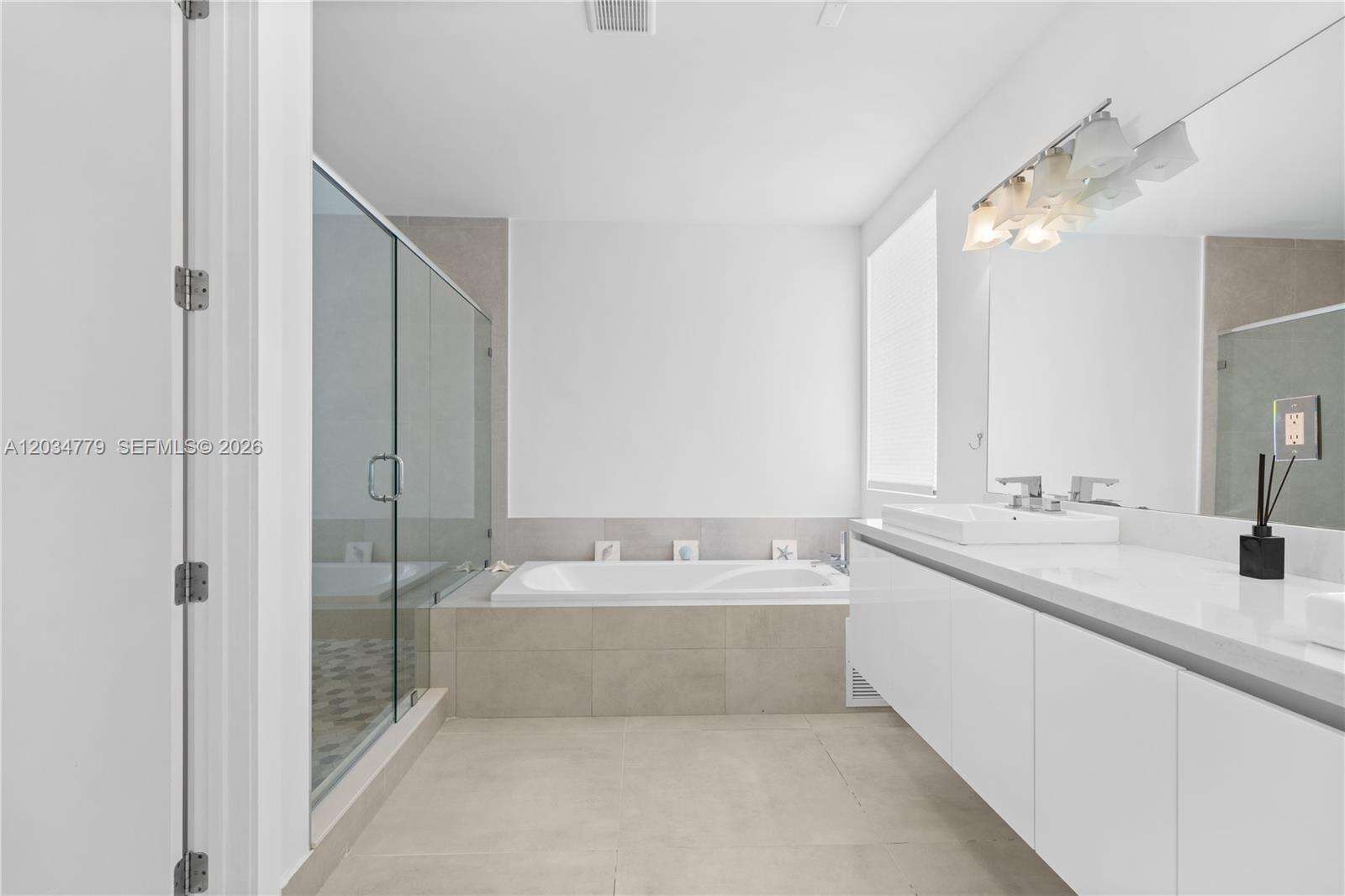 Doral | 9830 74th Ter N/A | Picture 11