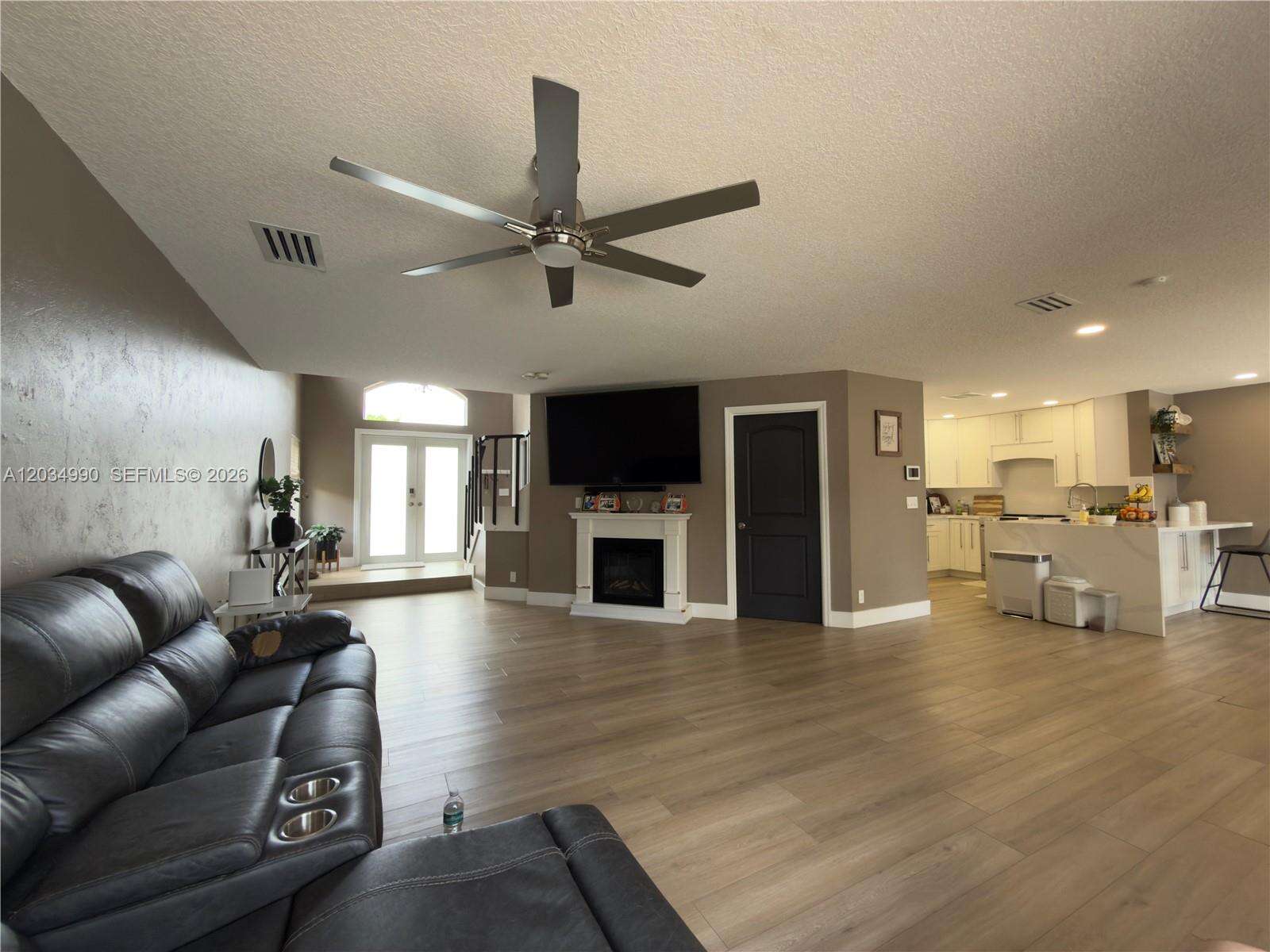 Davie | 8404 42nd Ct N/A | Picture 30