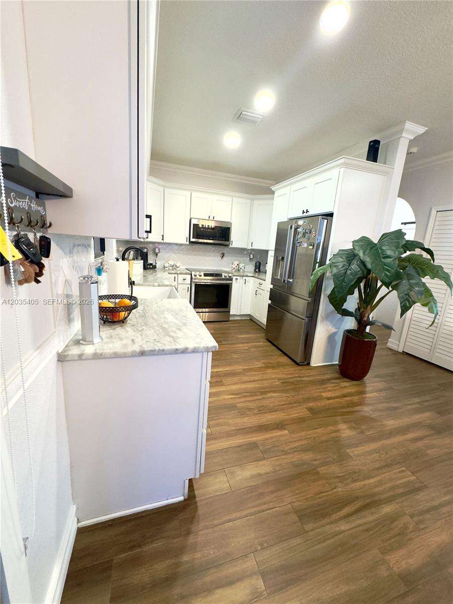 Miami | 17833 155th Ct N/A | Picture 16