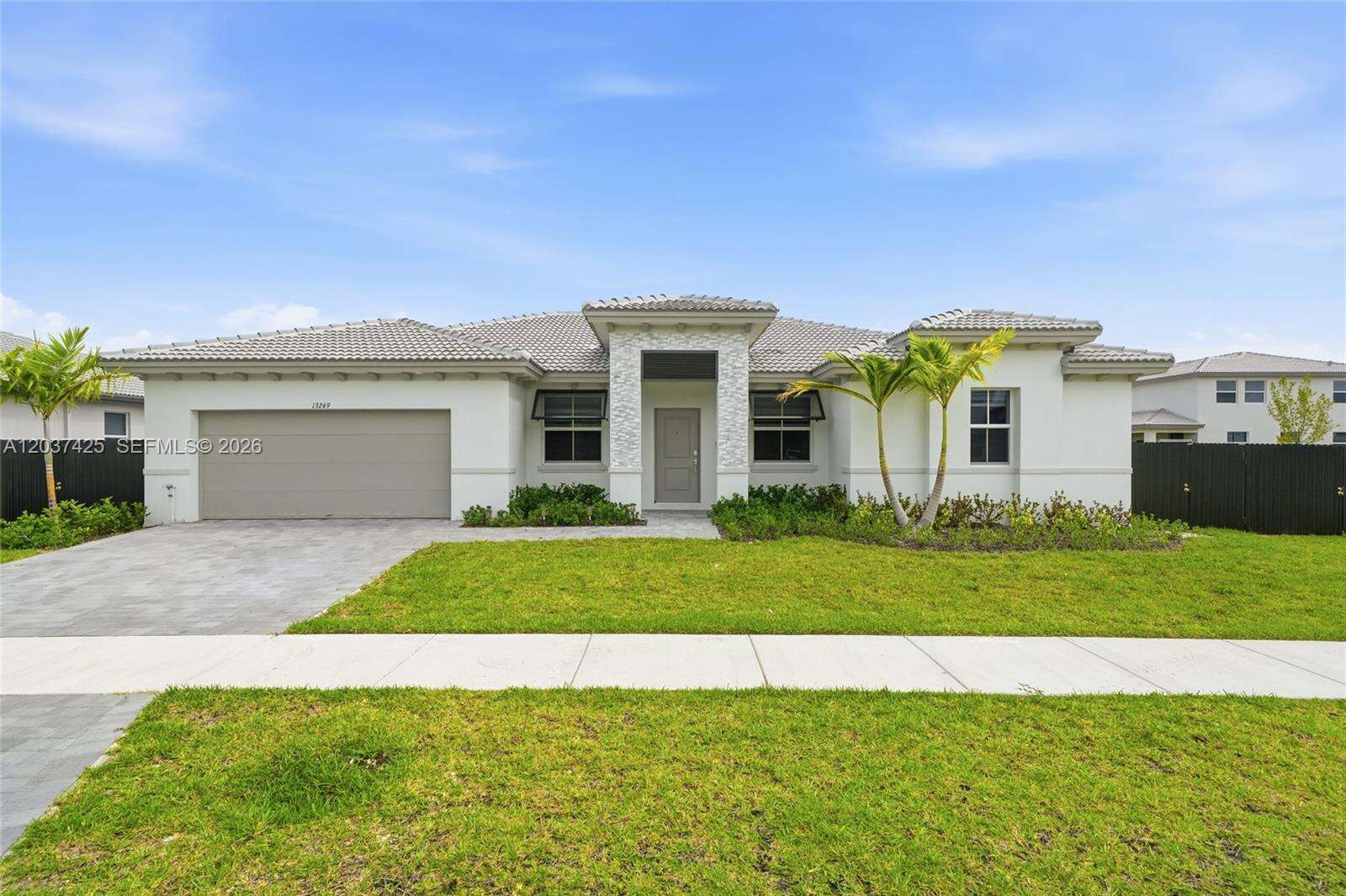 Miami | 13249 189th Ter N/A | Picture 1