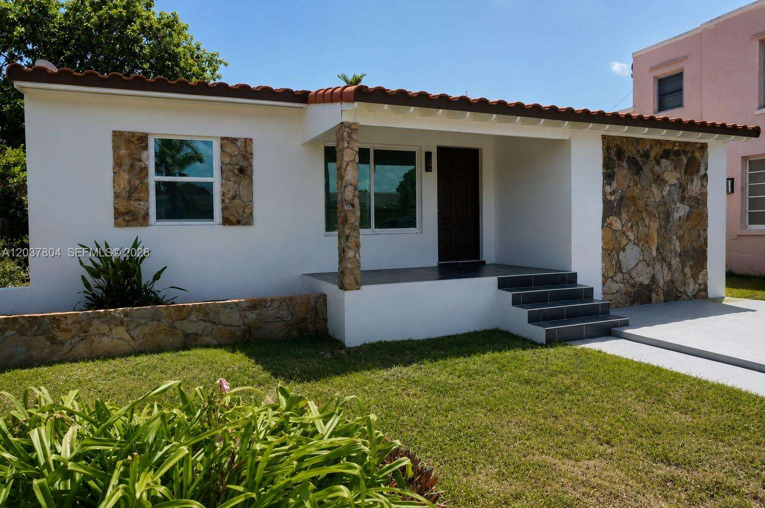Miami | 4240 14th St N/A | Picture 2