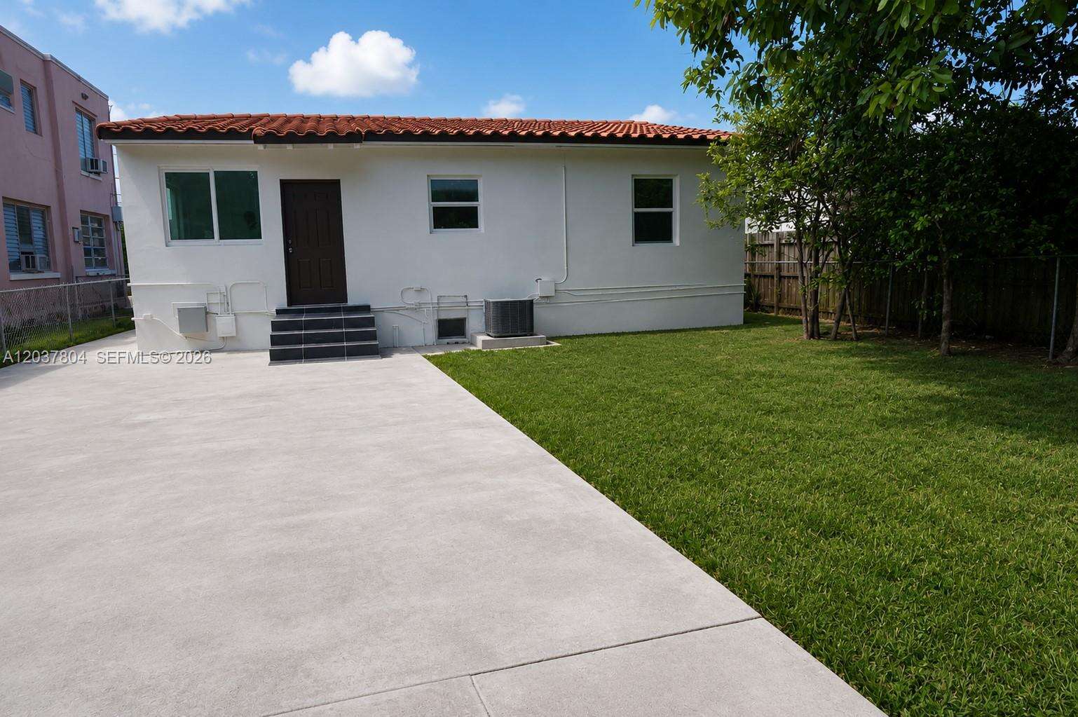 Miami | 4240 14th St N/A | Picture 3