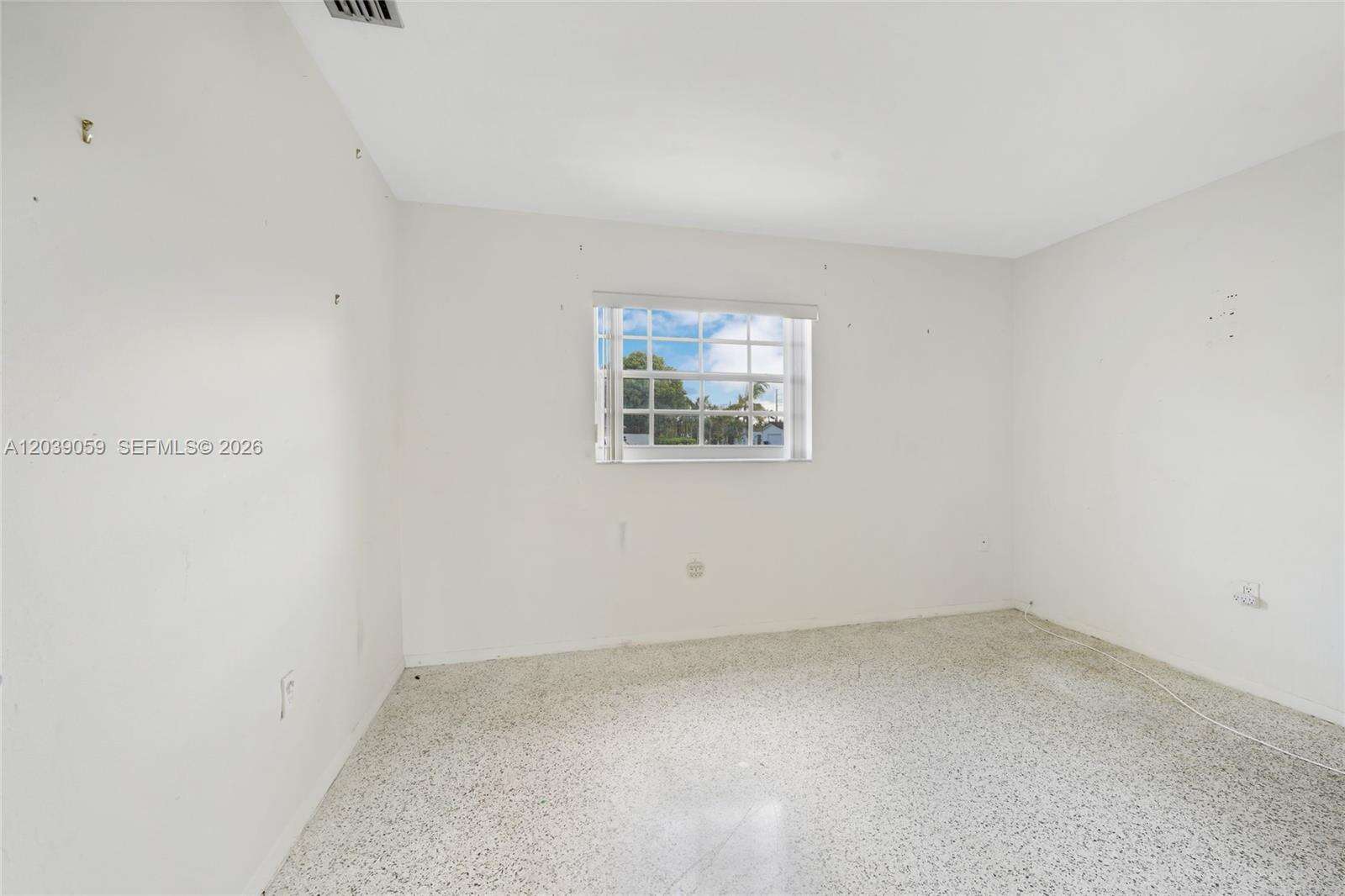 Miami | 10051 13th Ter N/A | Picture 19