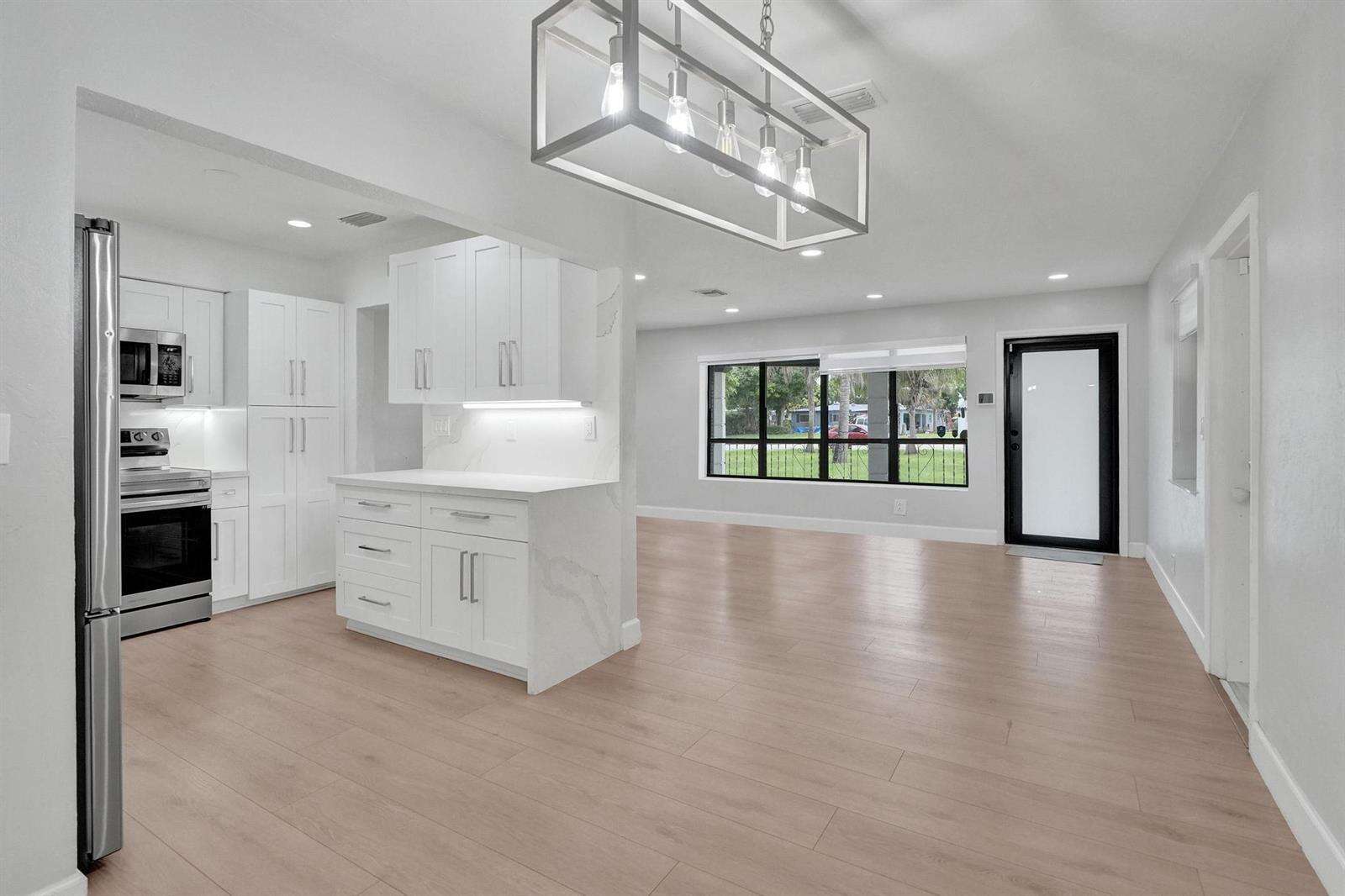 Fort Lauderdale | 1054 Wyoming N/A | Picture 11