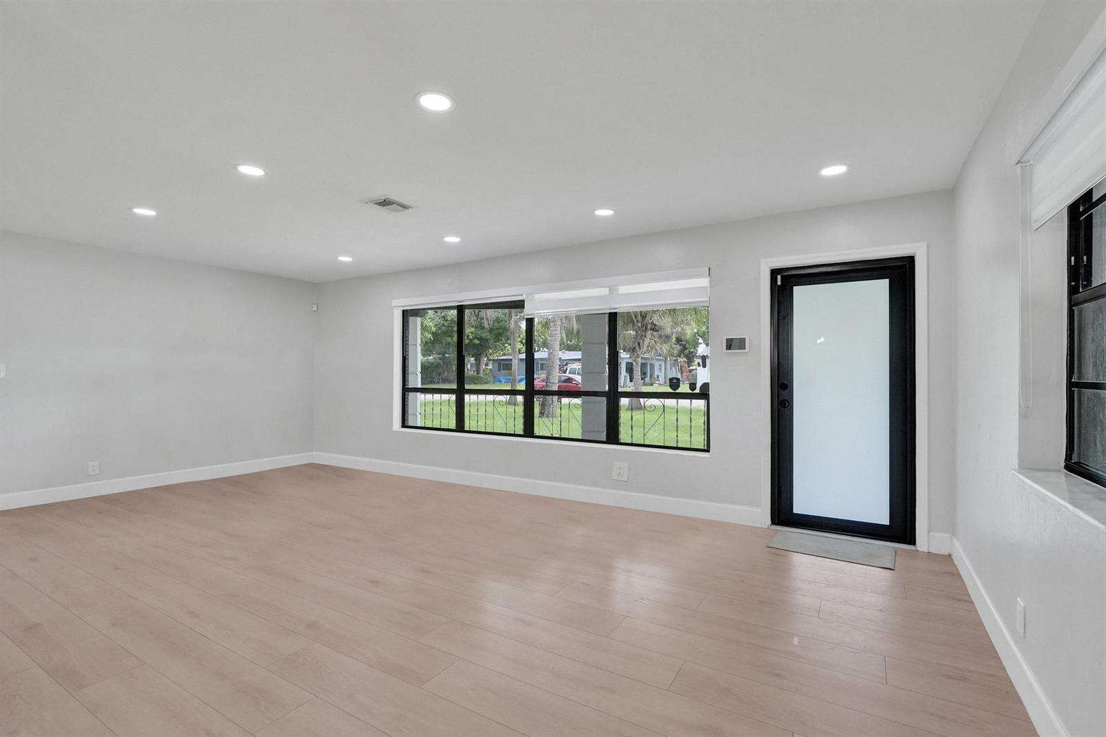 Fort Lauderdale | 1054 Wyoming N/A | Picture 31