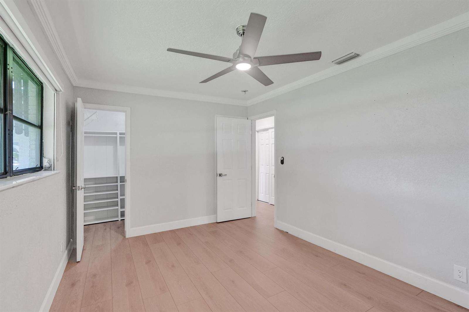 Fort Lauderdale | 1054 Wyoming N/A | Picture 33