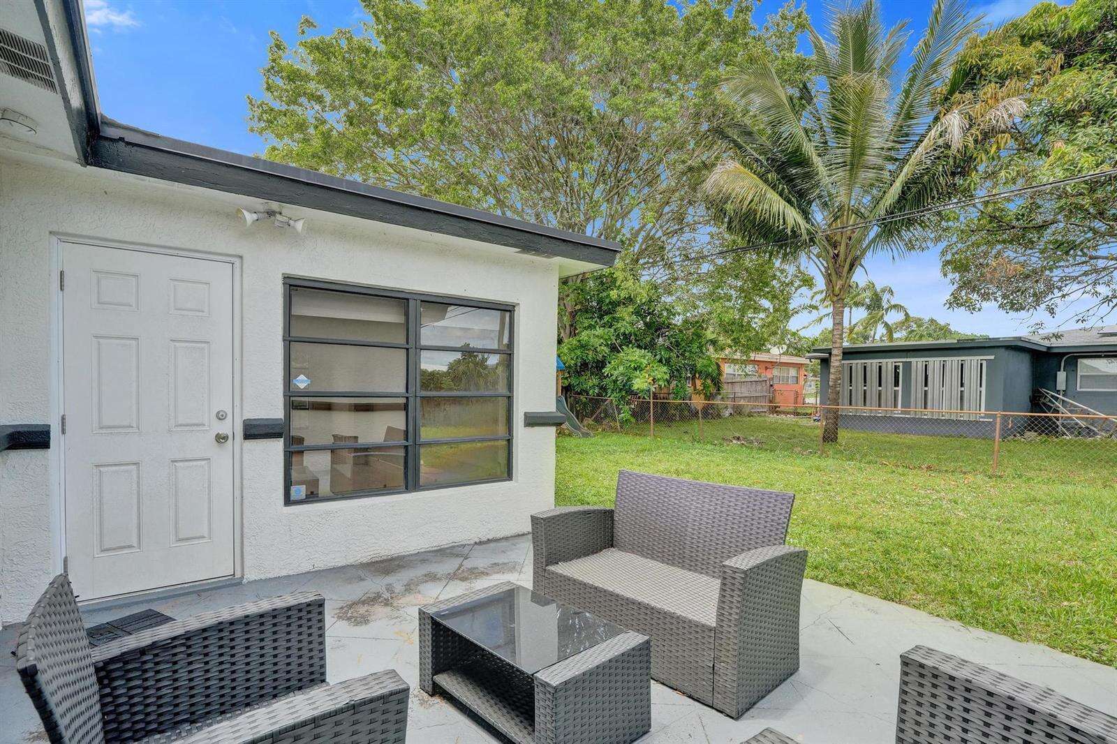 Fort Lauderdale | 1054 Wyoming N/A | Picture 36