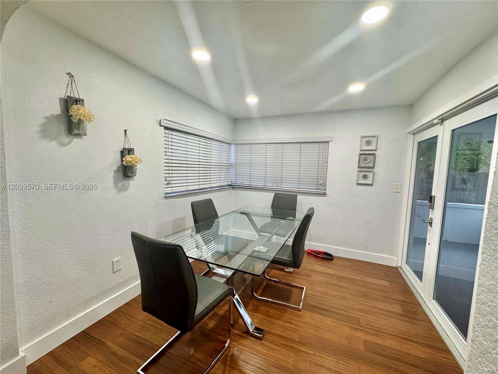 Hollywood | 3010 73rd Ave N/A | Picture 8