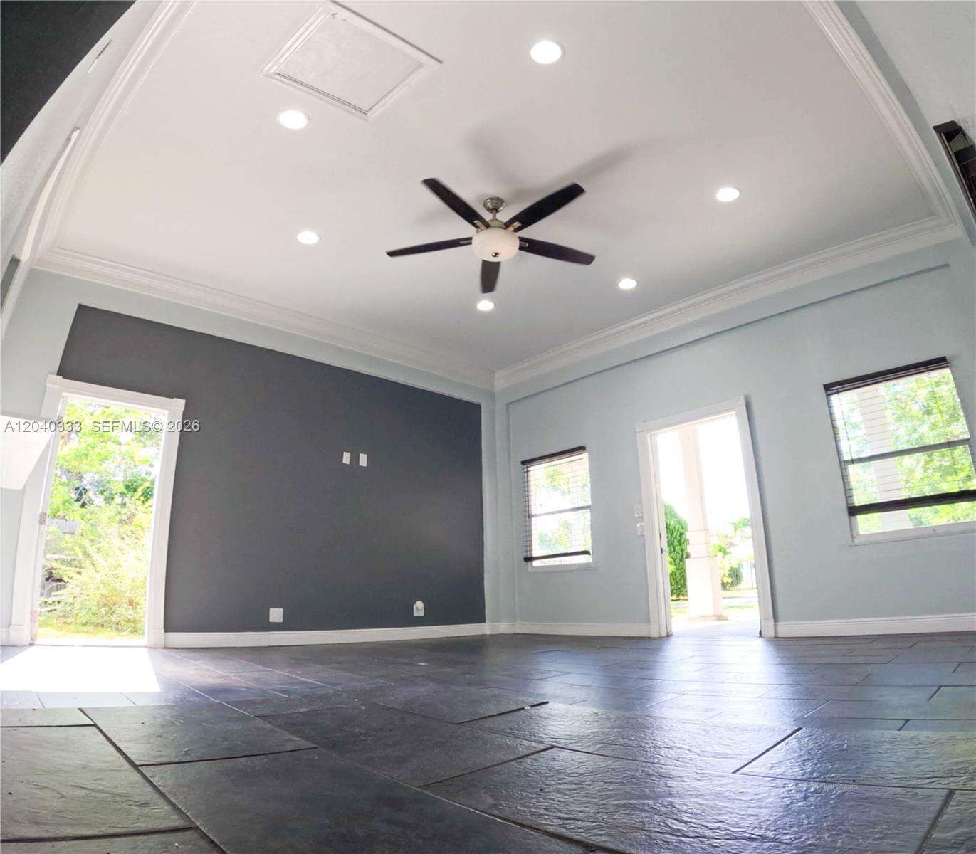 Hollywood | 2218 Harding St N/A | Picture 102