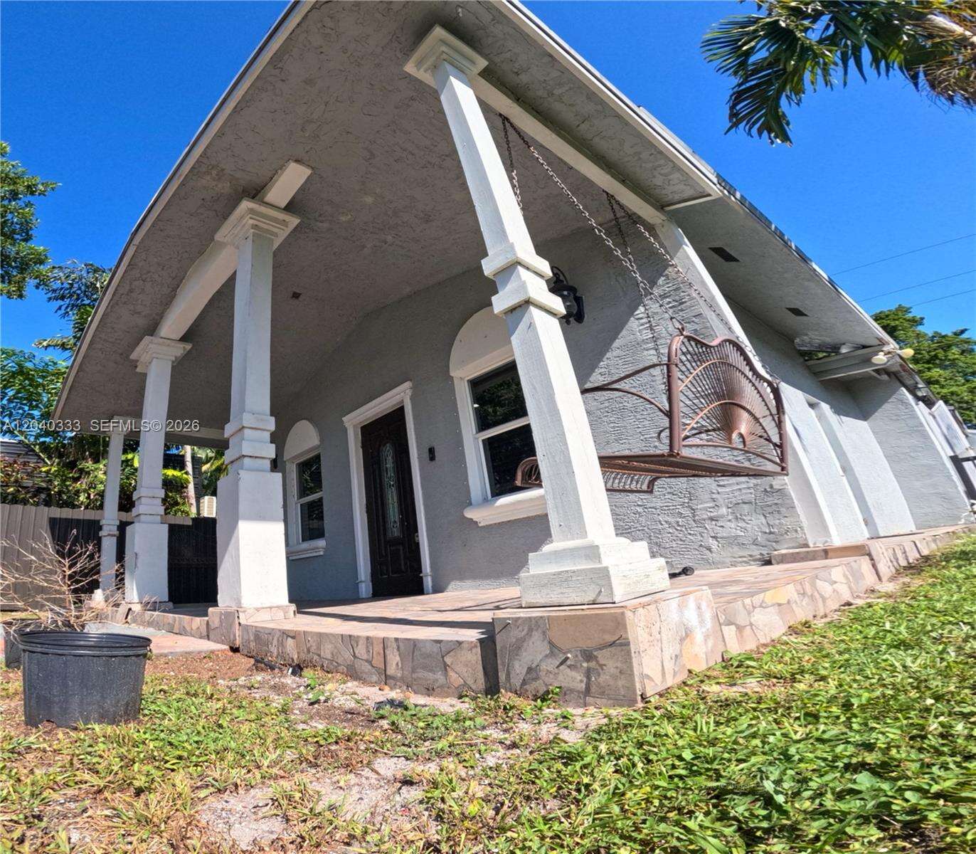 Hollywood | 2218 Harding St N/A | Picture 15