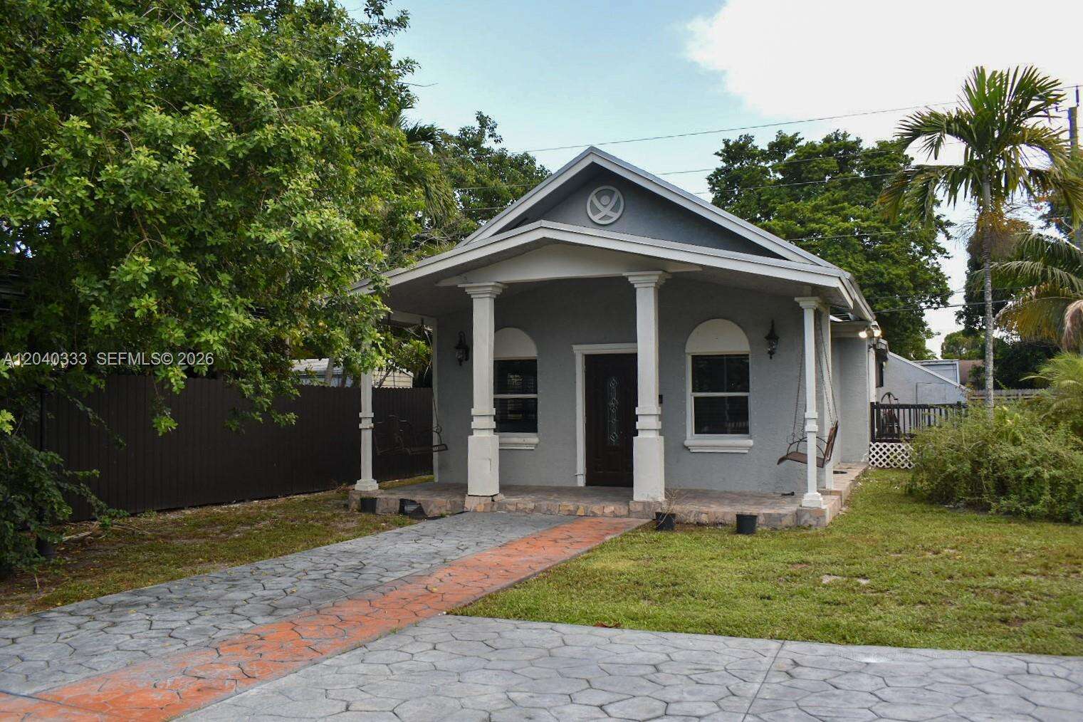 Hollywood | 2218 Harding St N/A | Picture 24