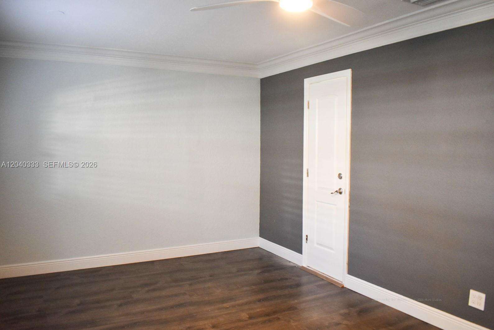 Hollywood | 2218 Harding St N/A | Picture 31