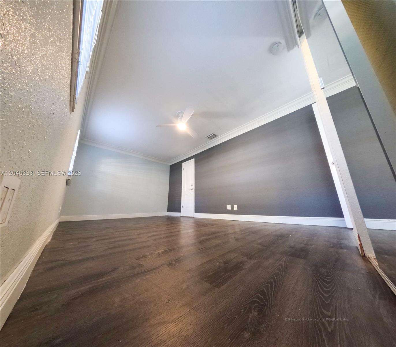 Hollywood | 2218 Harding St N/A | Picture 38