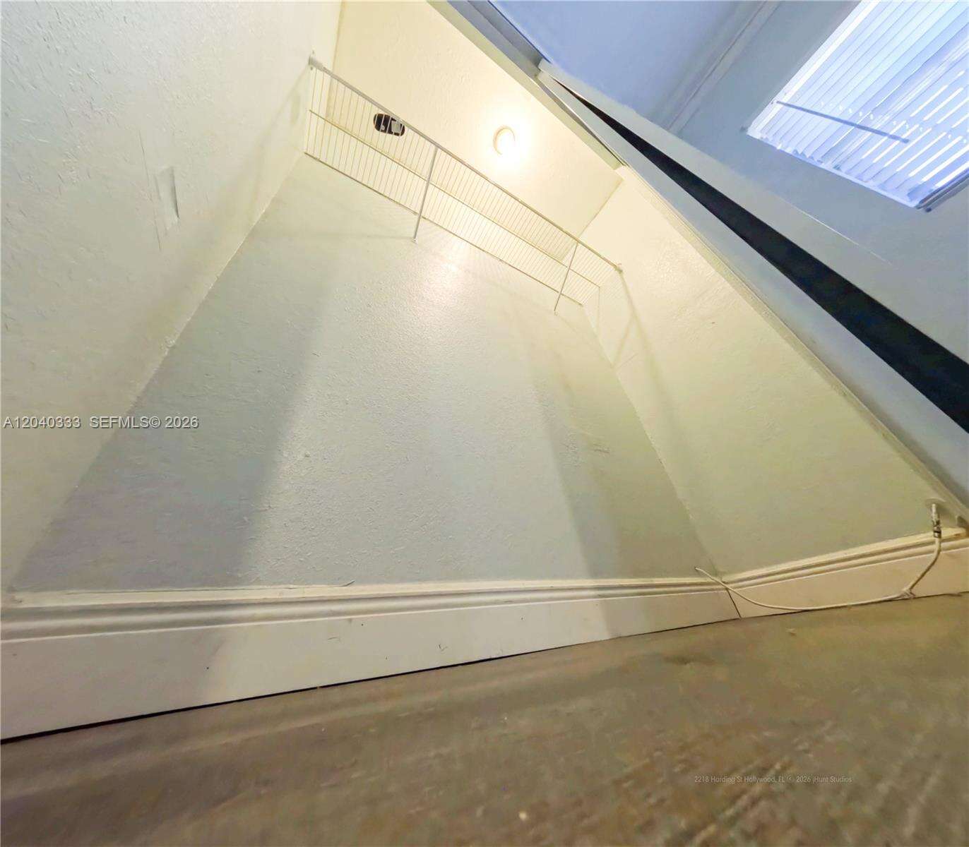Hollywood | 2218 Harding St N/A | Picture 40