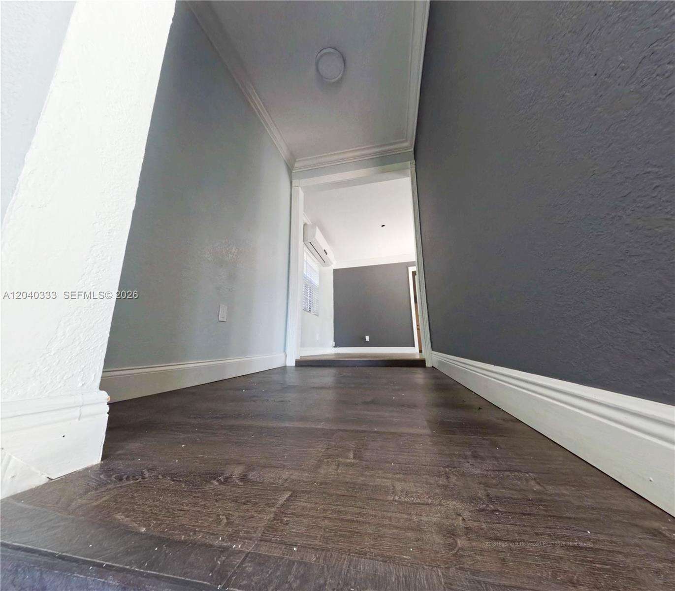 Hollywood | 2218 Harding St N/A | Picture 60
