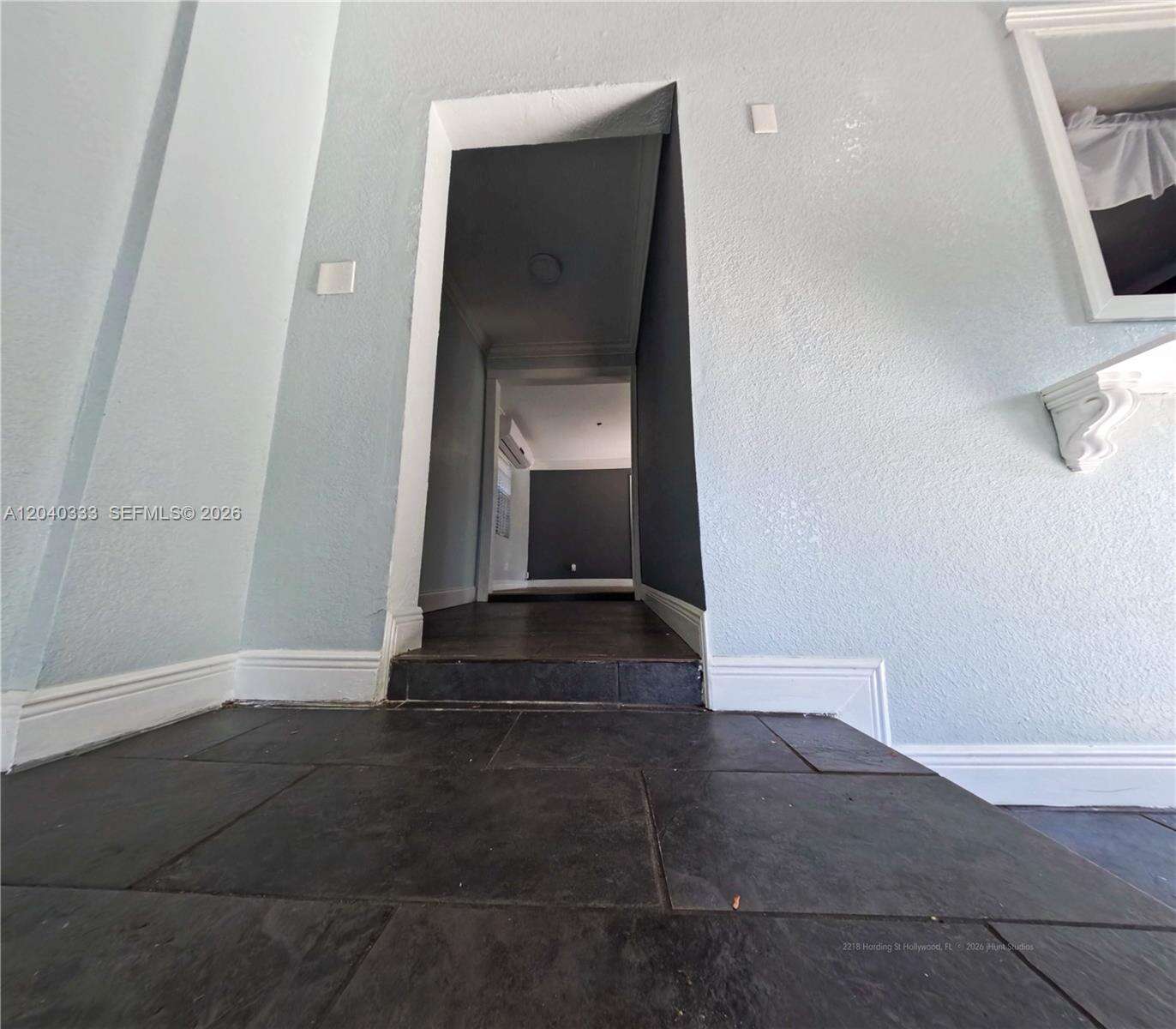 Hollywood | 2218 Harding St N/A | Picture 61
