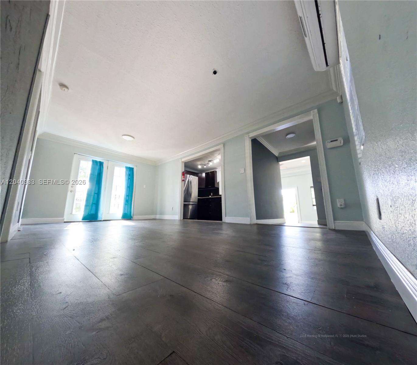 Hollywood | 2218 Harding St N/A | Picture 65