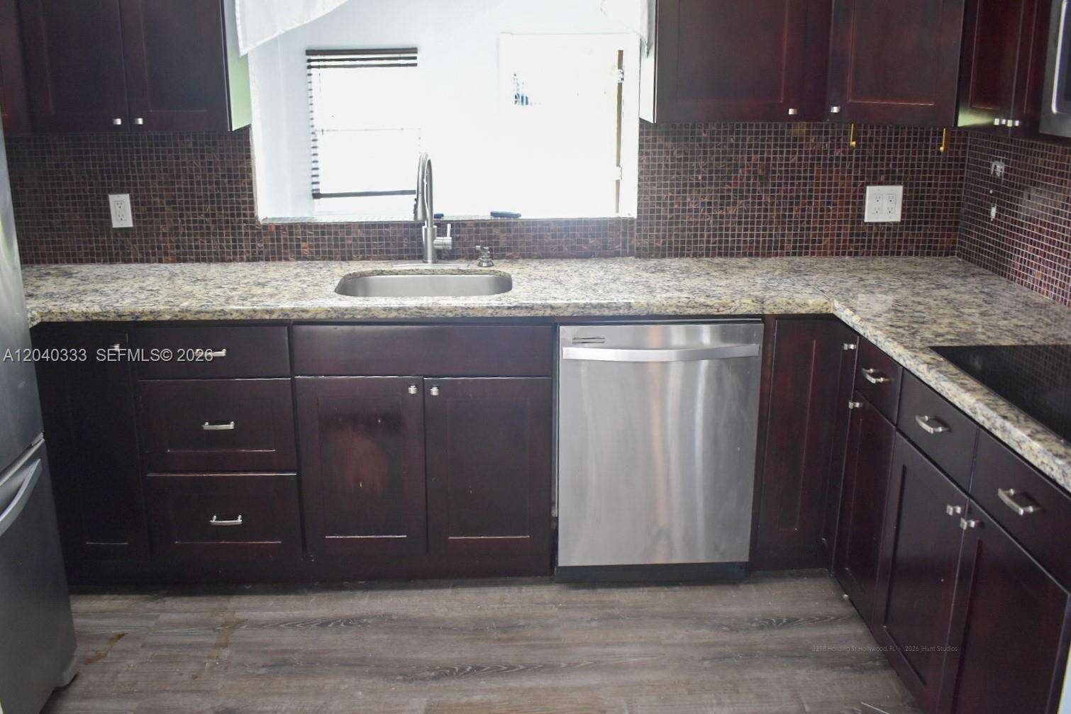Hollywood | 2218 Harding St N/A | Picture 70