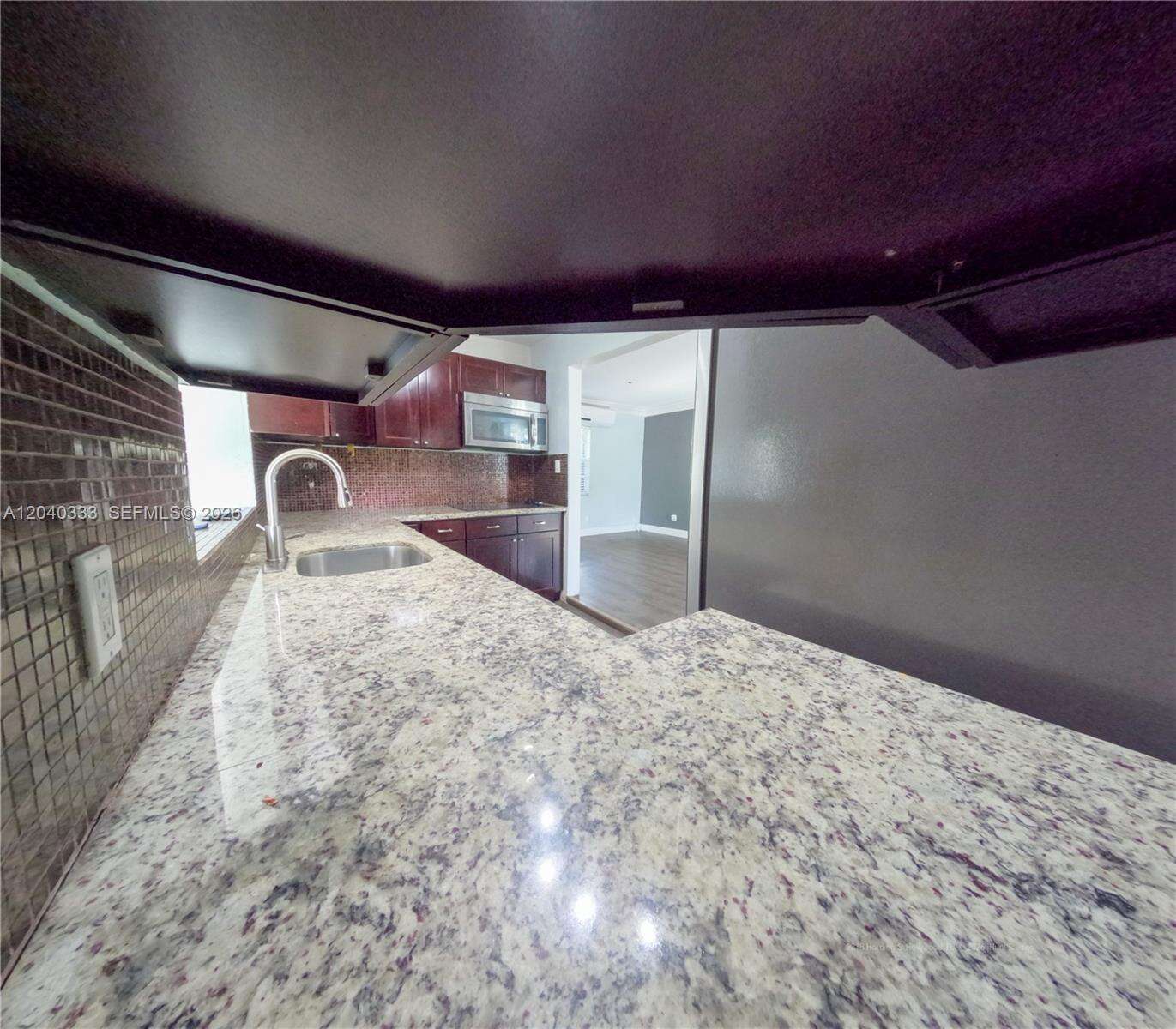 Hollywood | 2218 Harding St N/A | Picture 76