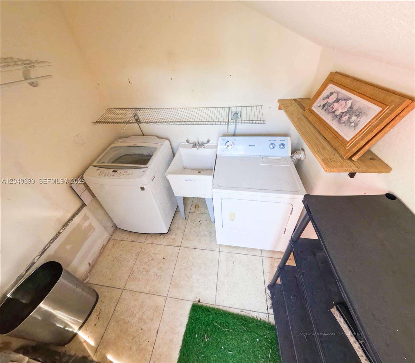Hollywood | 2218 Harding St N/A | Picture 91