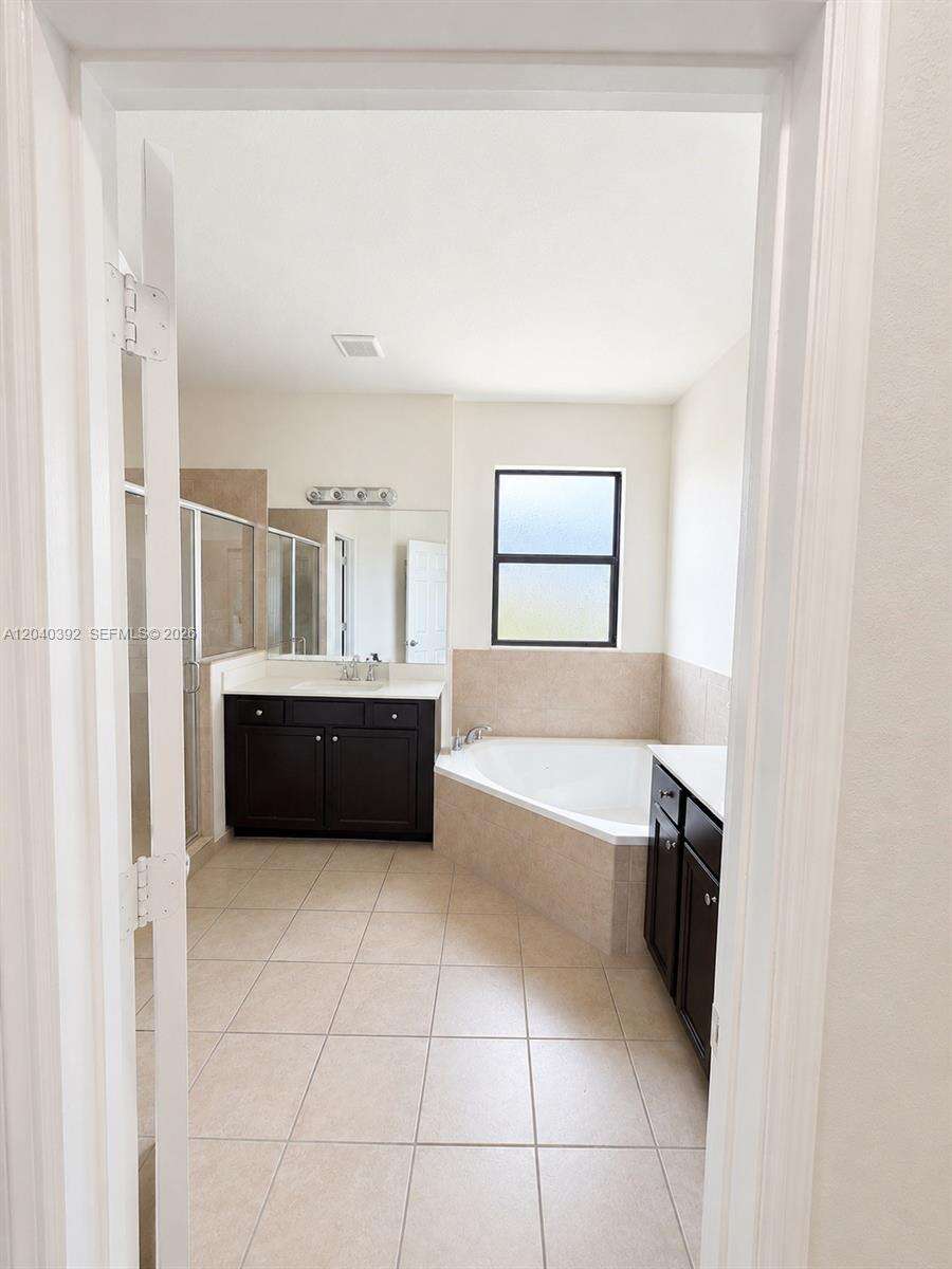Homestead | 11745 249th Ter N/A | Picture 32