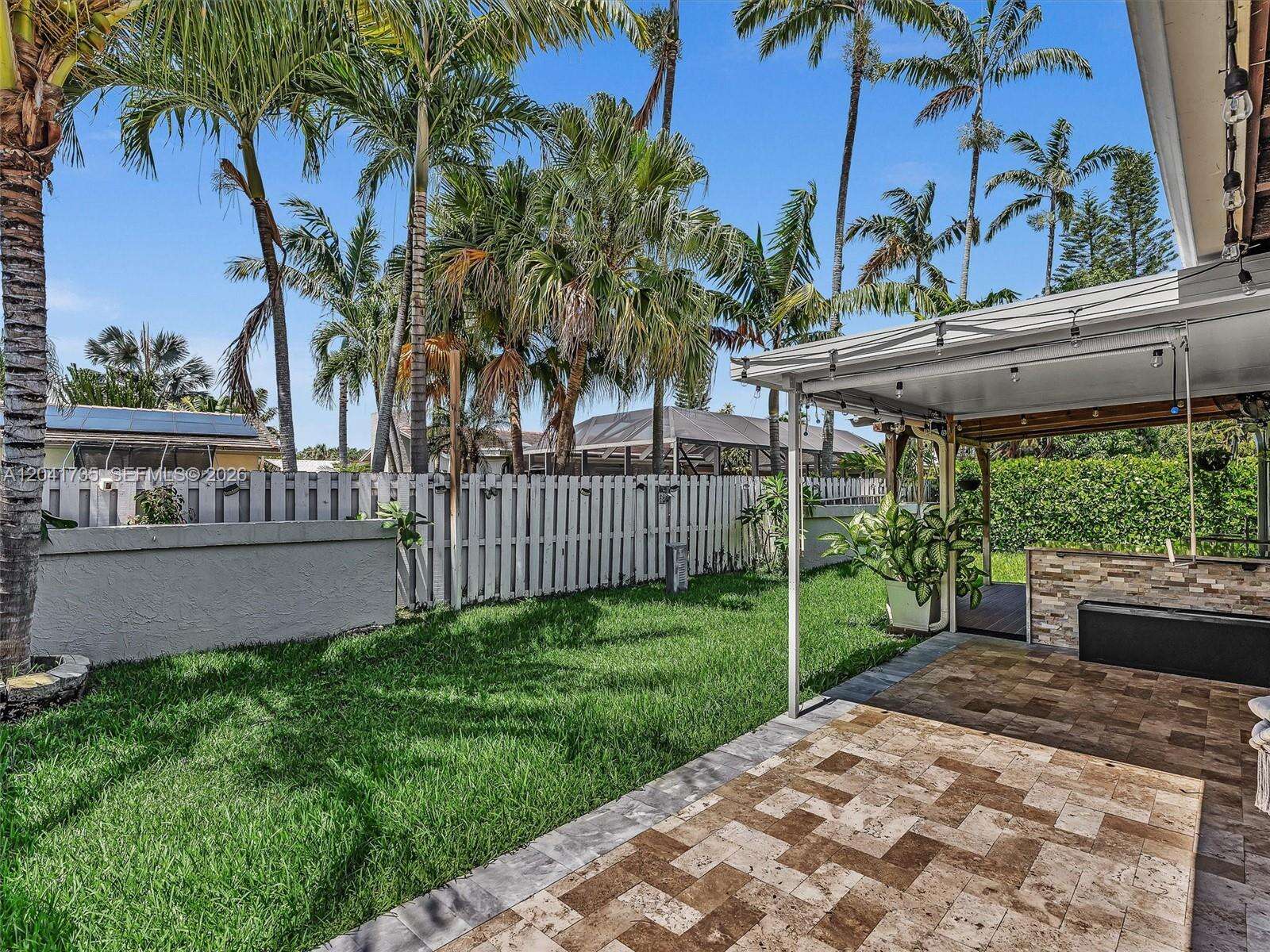 Coral Springs | 1851 Riverwood Ln N/A | Picture 35