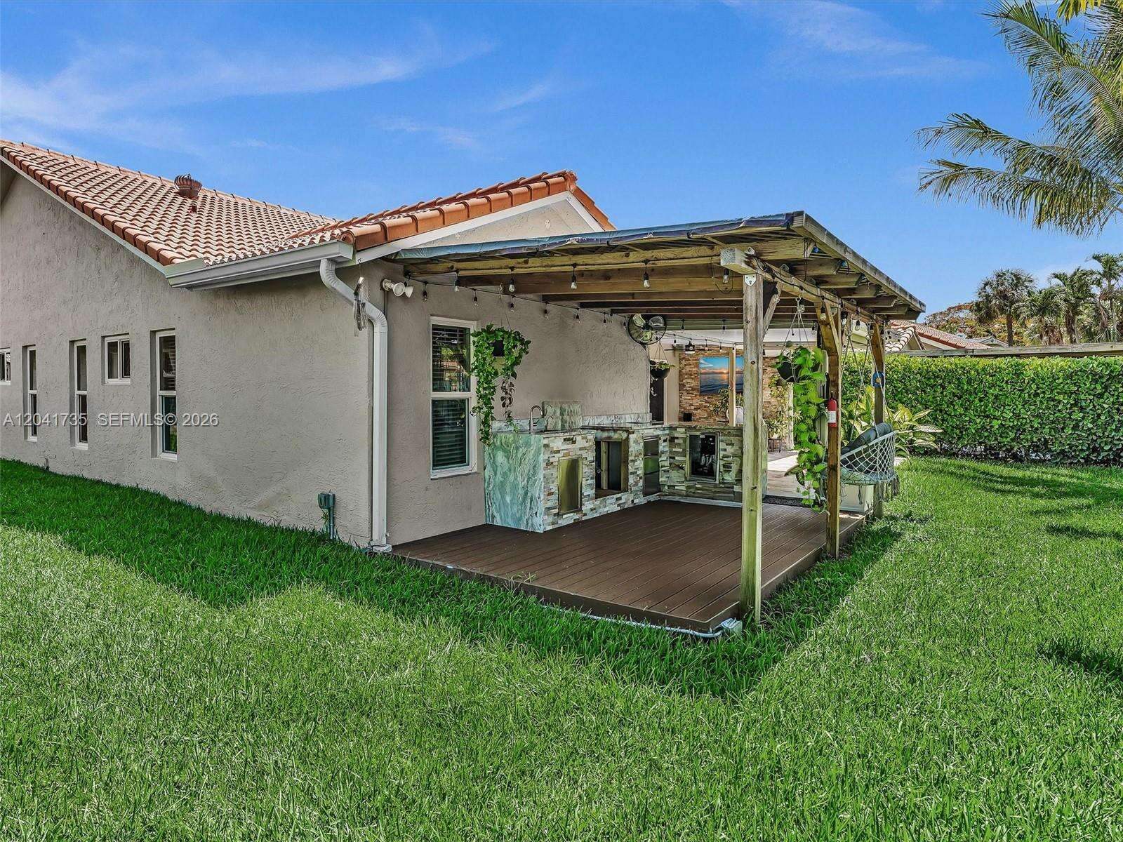 Coral Springs | 1851 Riverwood Ln N/A | Picture 37