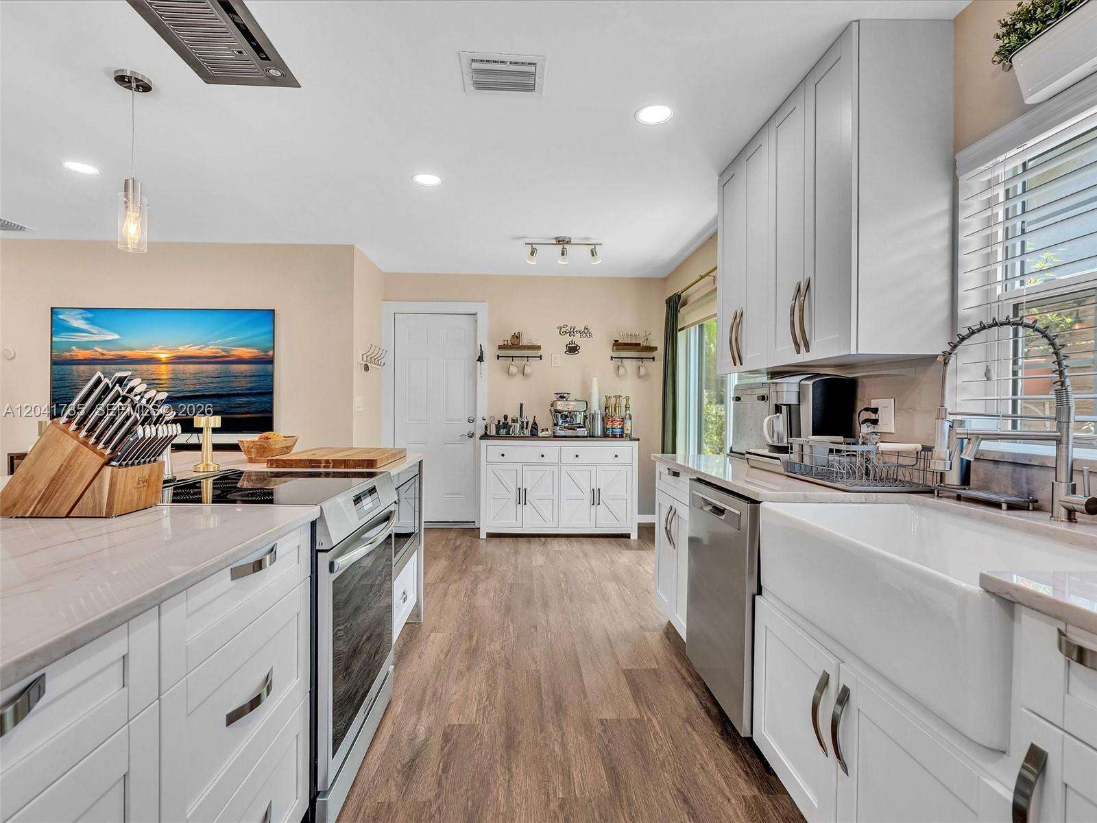 Coral Springs | 1851 Riverwood Ln N/A | Picture 10