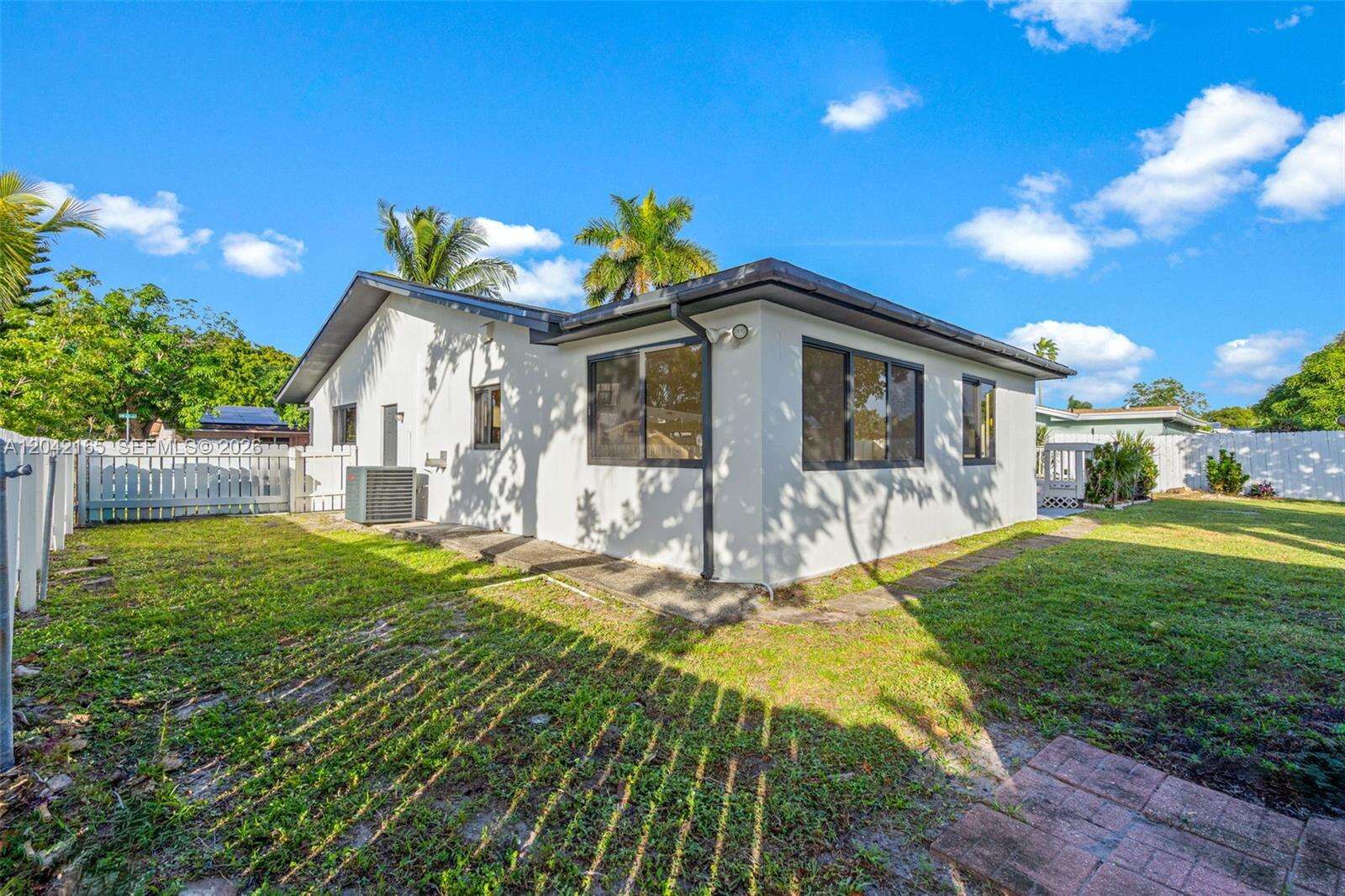 Fort Lauderdale | 3392 63rd St N/A | Picture 47