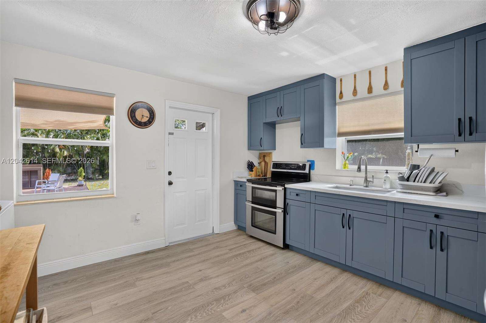 Hollywood | 2446 Mckinley St N/A | Picture 16