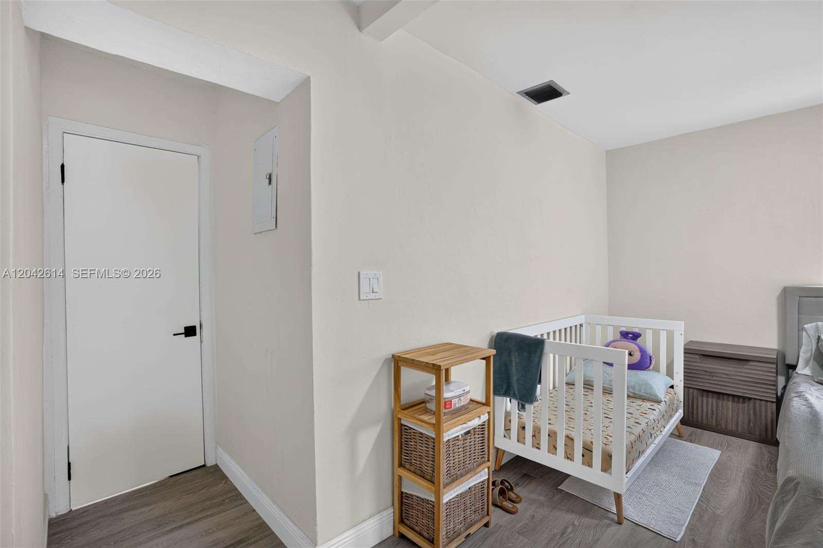 Hollywood | 2446 Mckinley St N/A | Picture 21