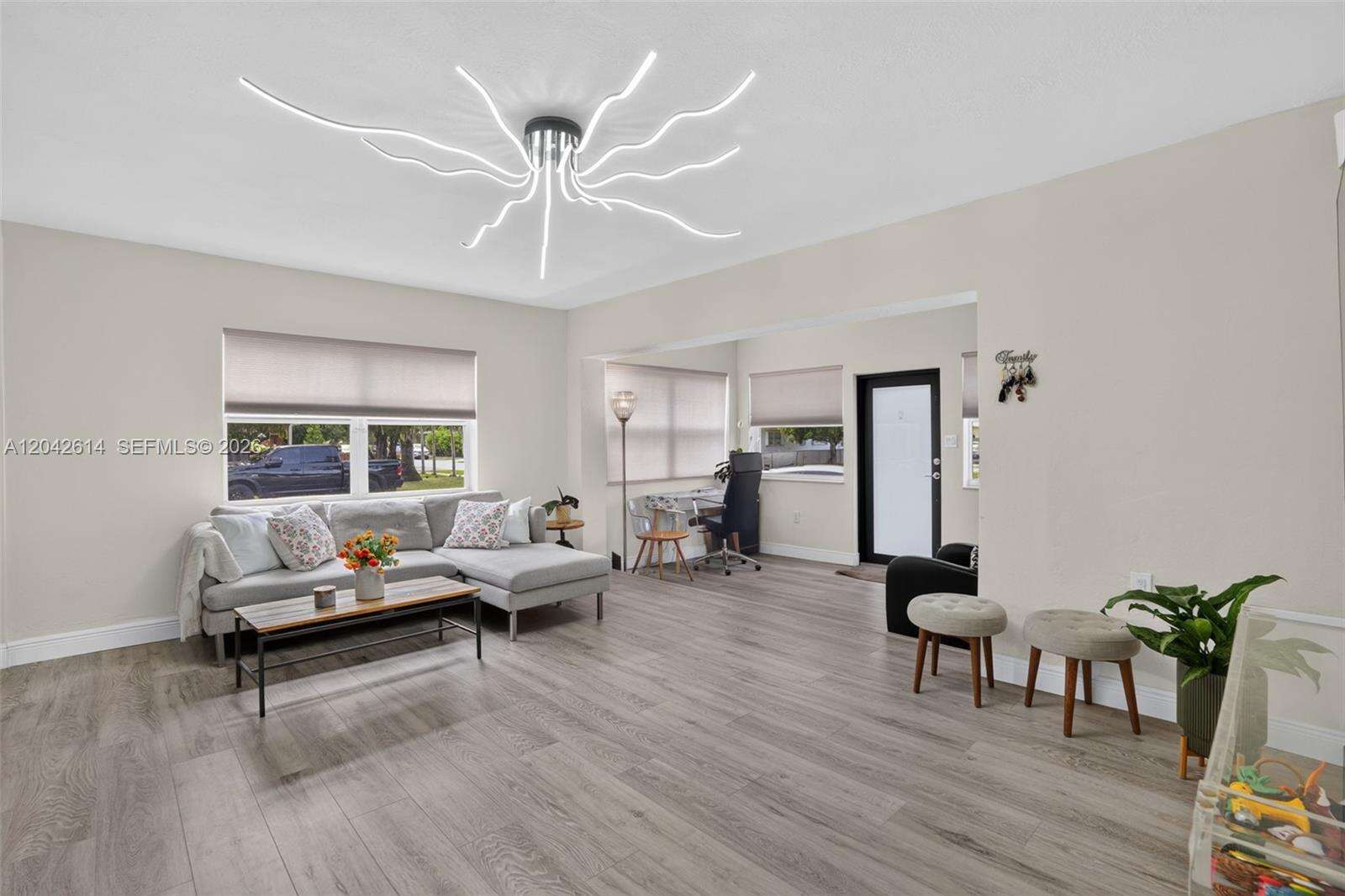 Hollywood | 2446 Mckinley St N/A | Picture 10