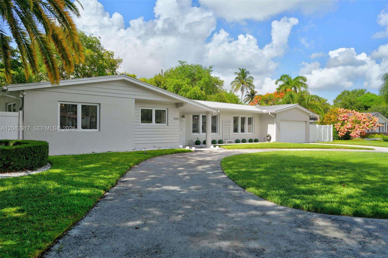 Pinecrest | 7240 131st St N/A | Picture 1