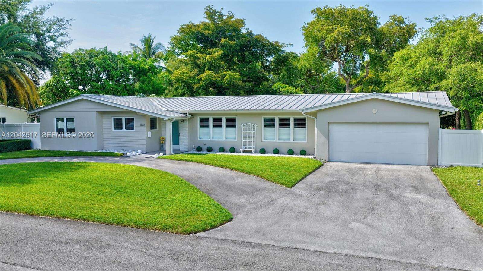 Pinecrest | 7240 131st St N/A | Picture 3