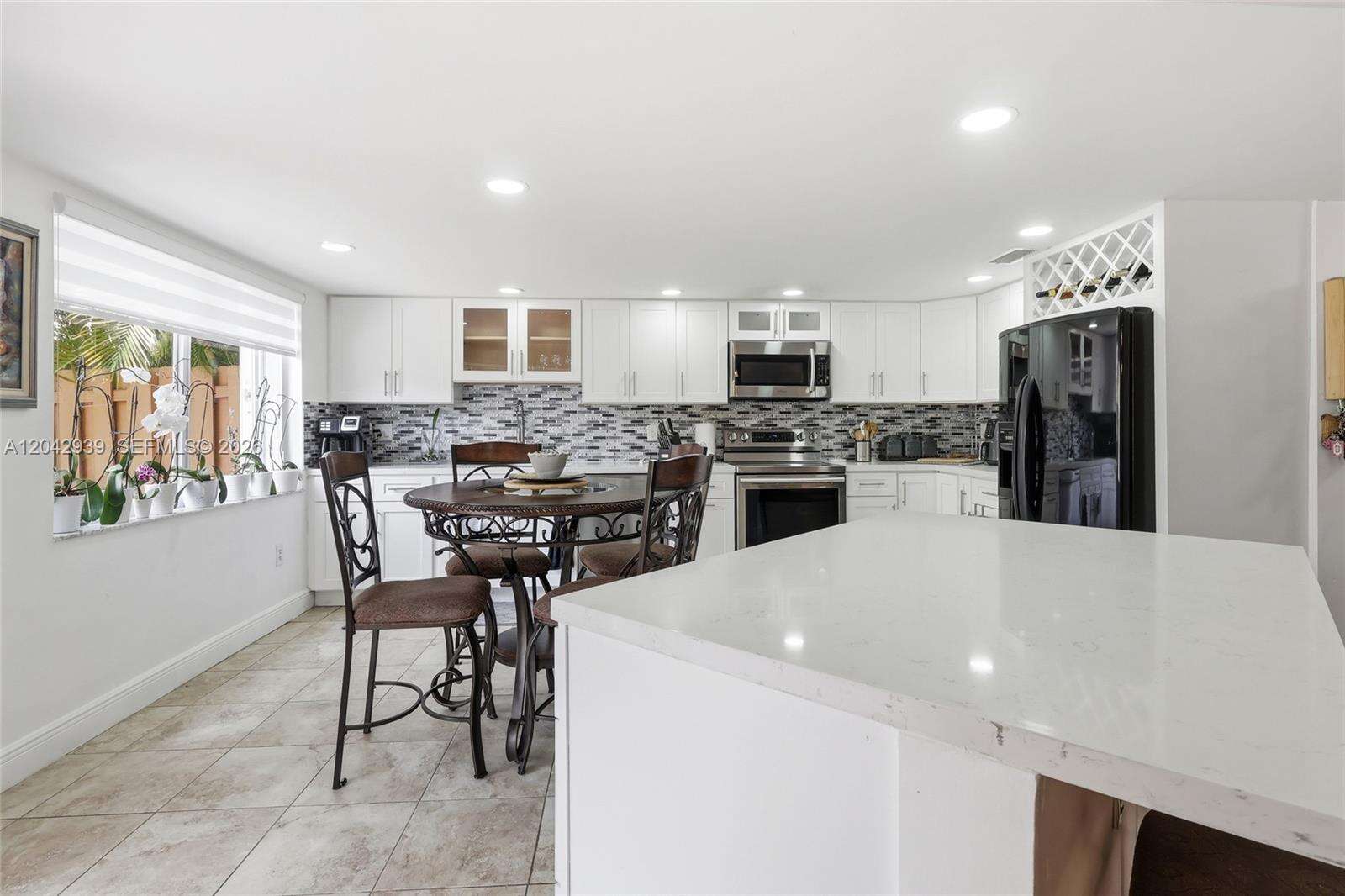 Miami | 15652 91st Ln N/A | Picture 11