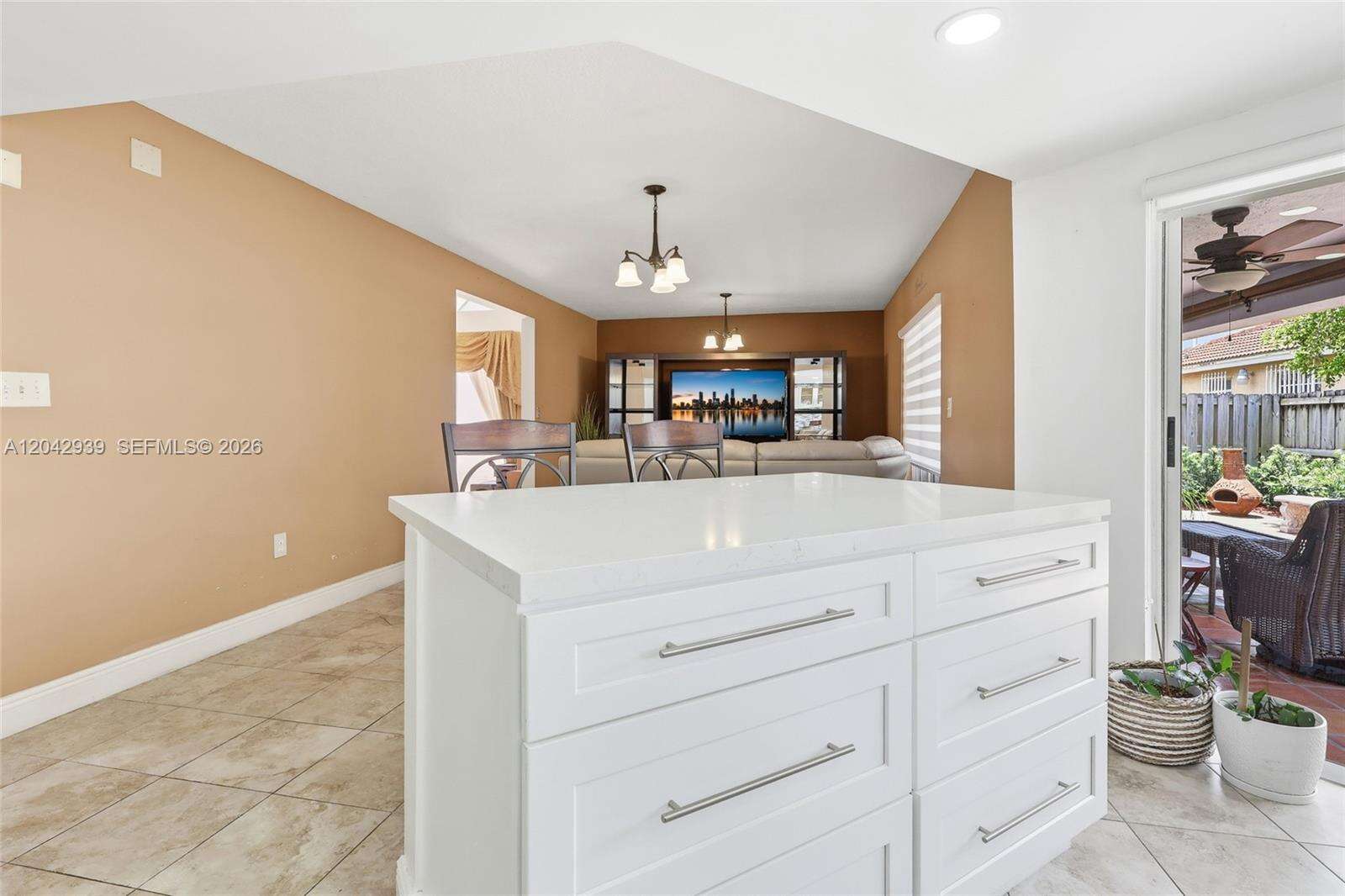 Miami | 15652 91st Ln N/A | Picture 16