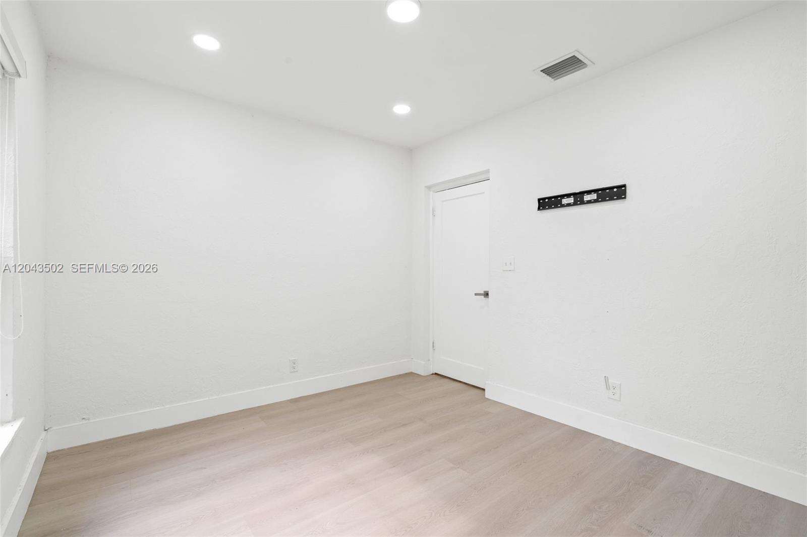 Fort Lauderdale | 1521 5th Ter N/A | Picture 31