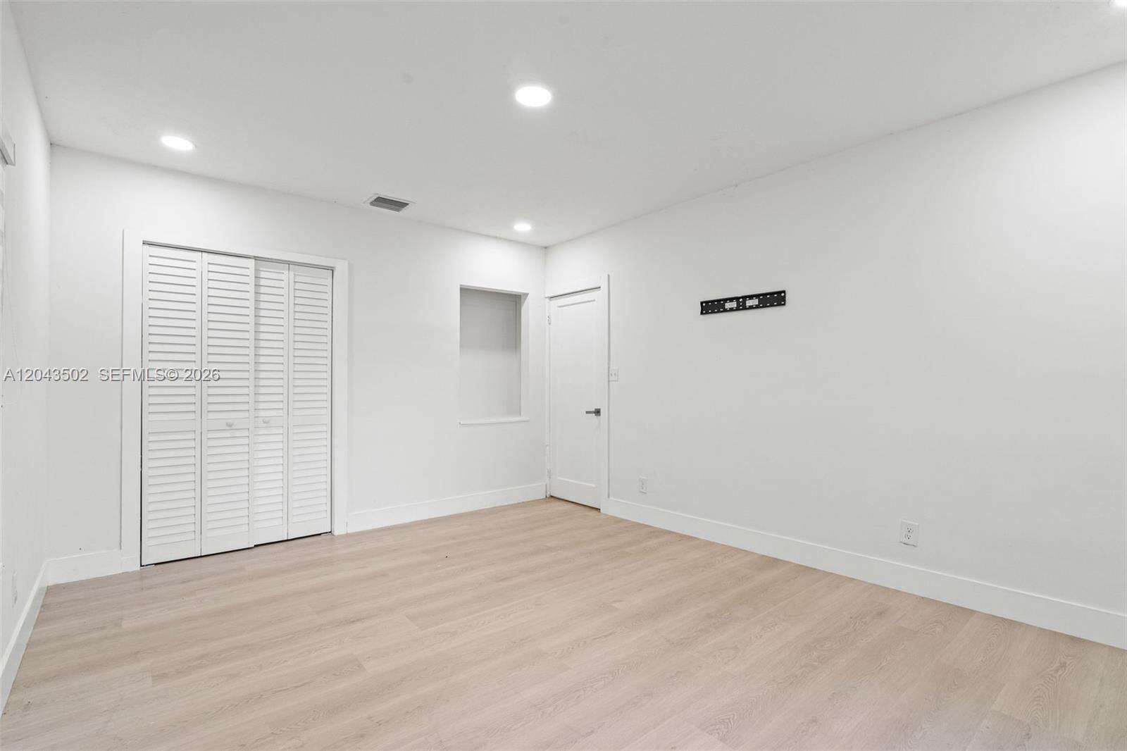 Fort Lauderdale | 1521 5th Ter N/A | Picture 34