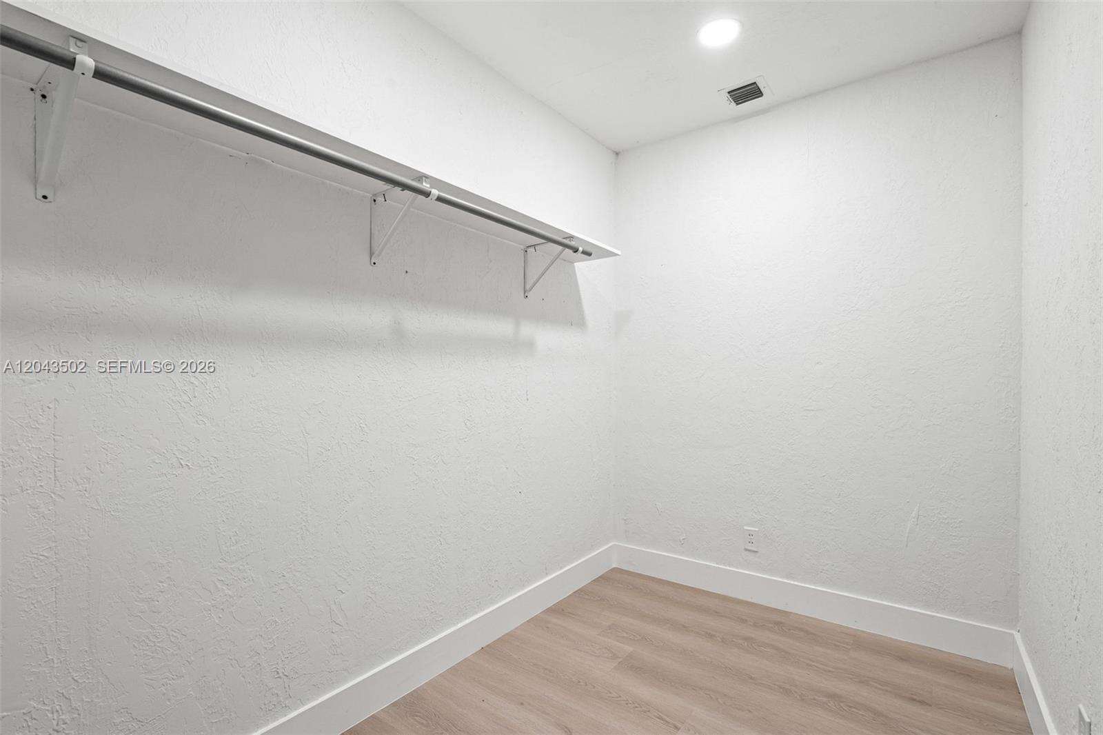 Fort Lauderdale | 1521 5th Ter N/A | Picture 37