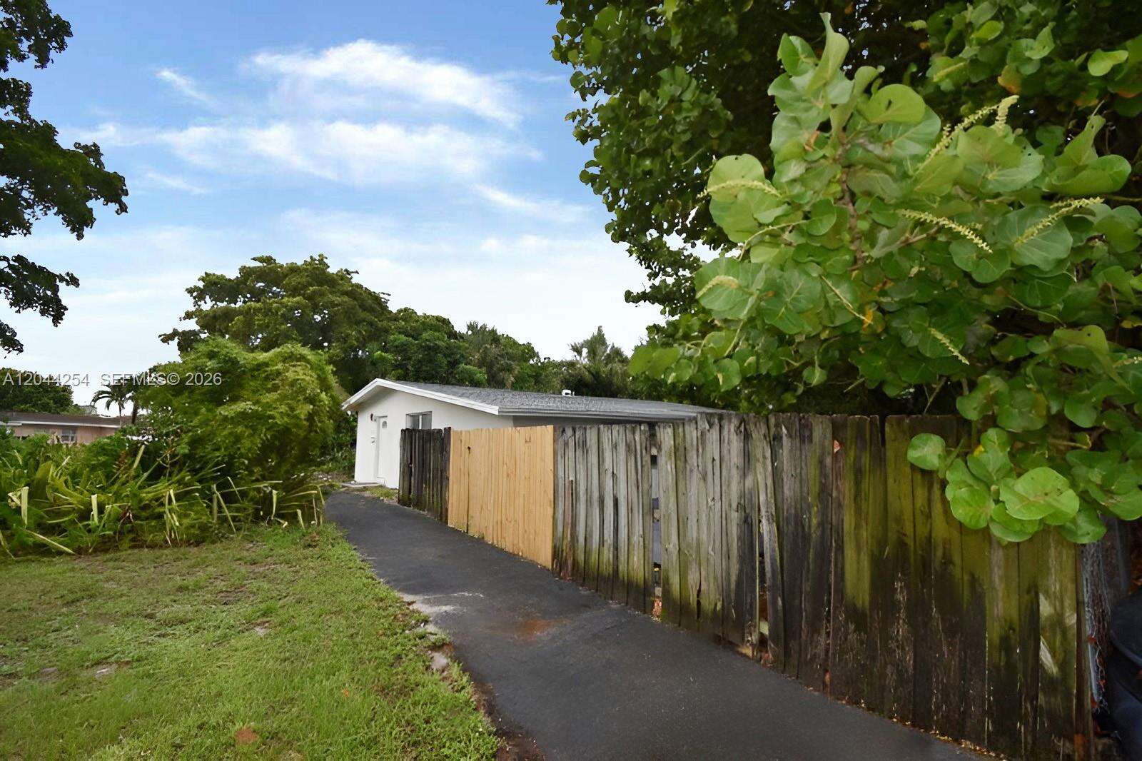 Fort Lauderdale | 2800 Davie Blvd N/A | Picture 3