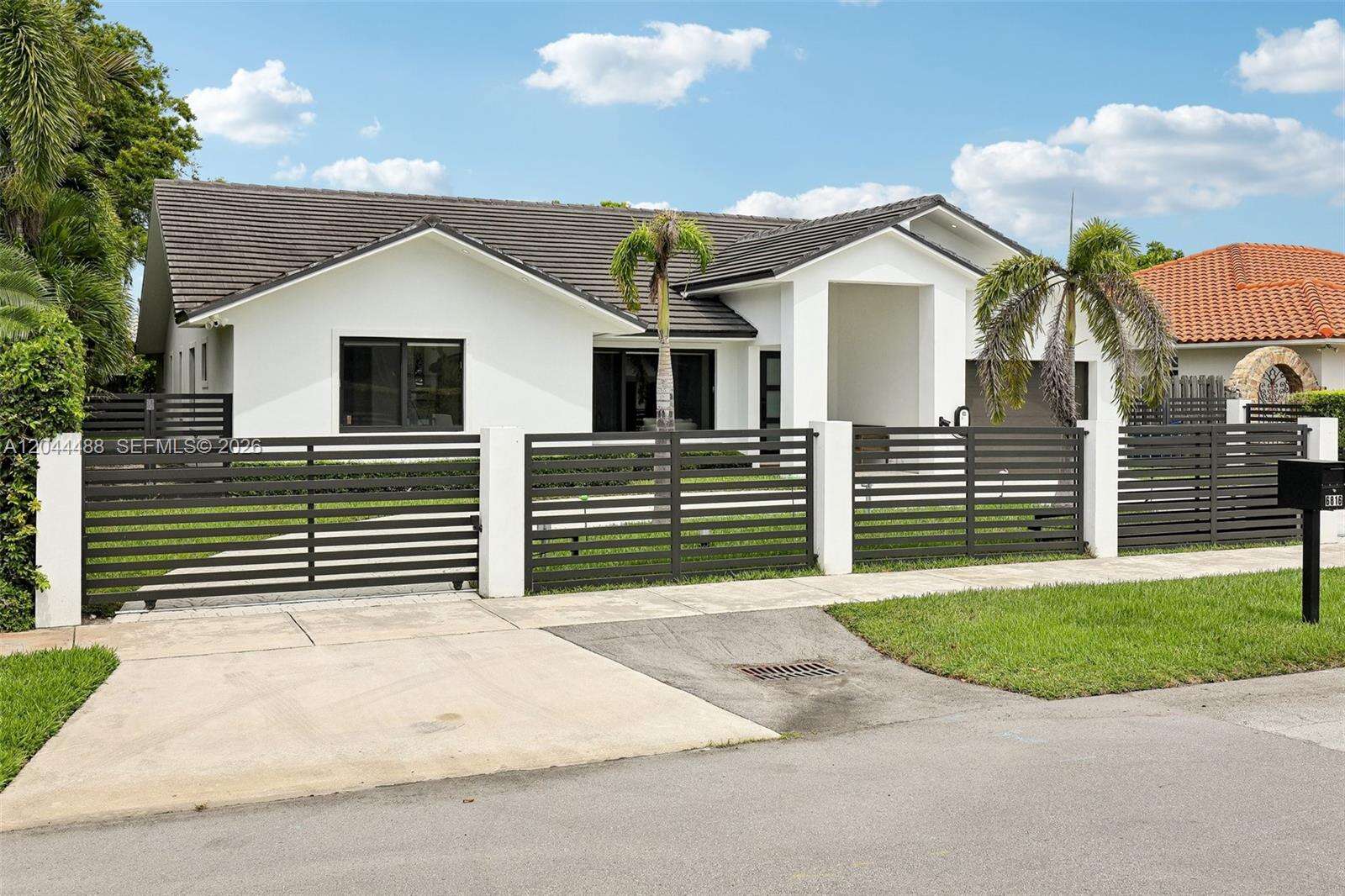 Miami | 6816 89th Ct N/A | Picture 2