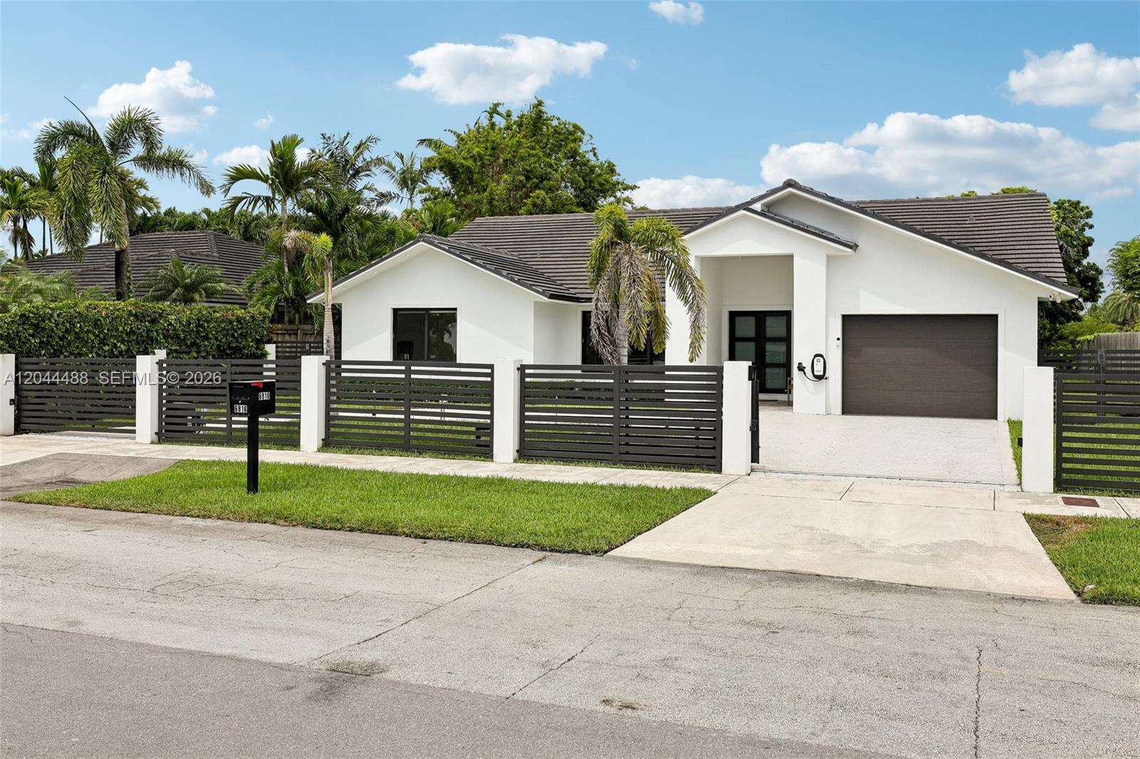 Miami | 6816 89th Ct N/A | Picture 3