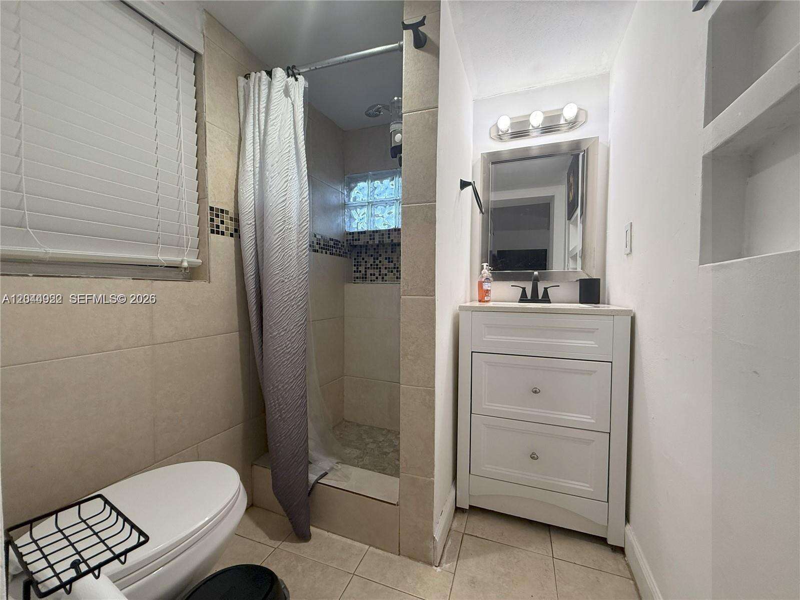 Miami | 947 149th St N/A | Picture 33