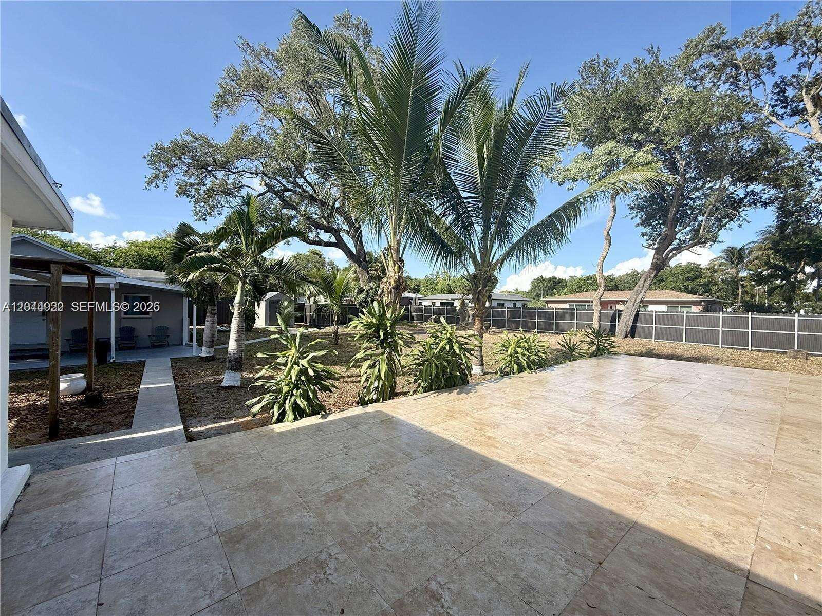 Miami | 947 149th St N/A | Picture 9