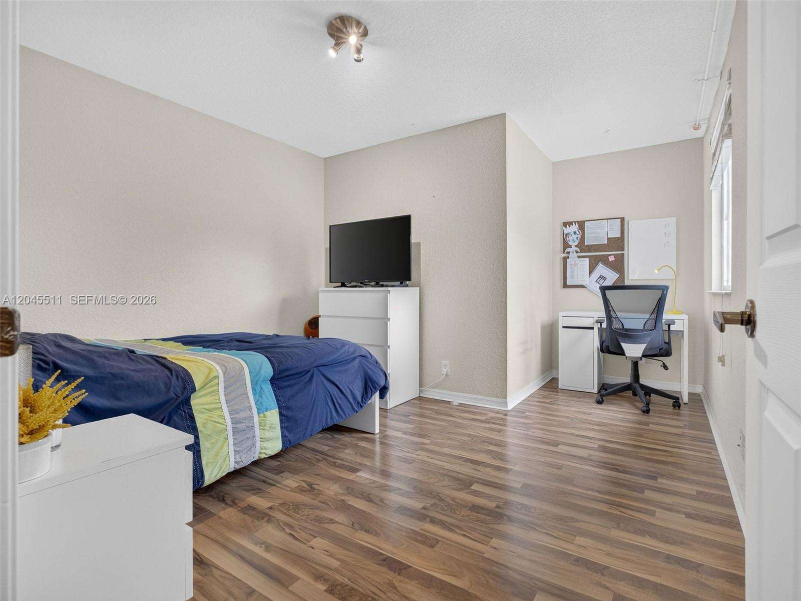 Weston | 1401 Canary Island Dr N/A | Picture 32