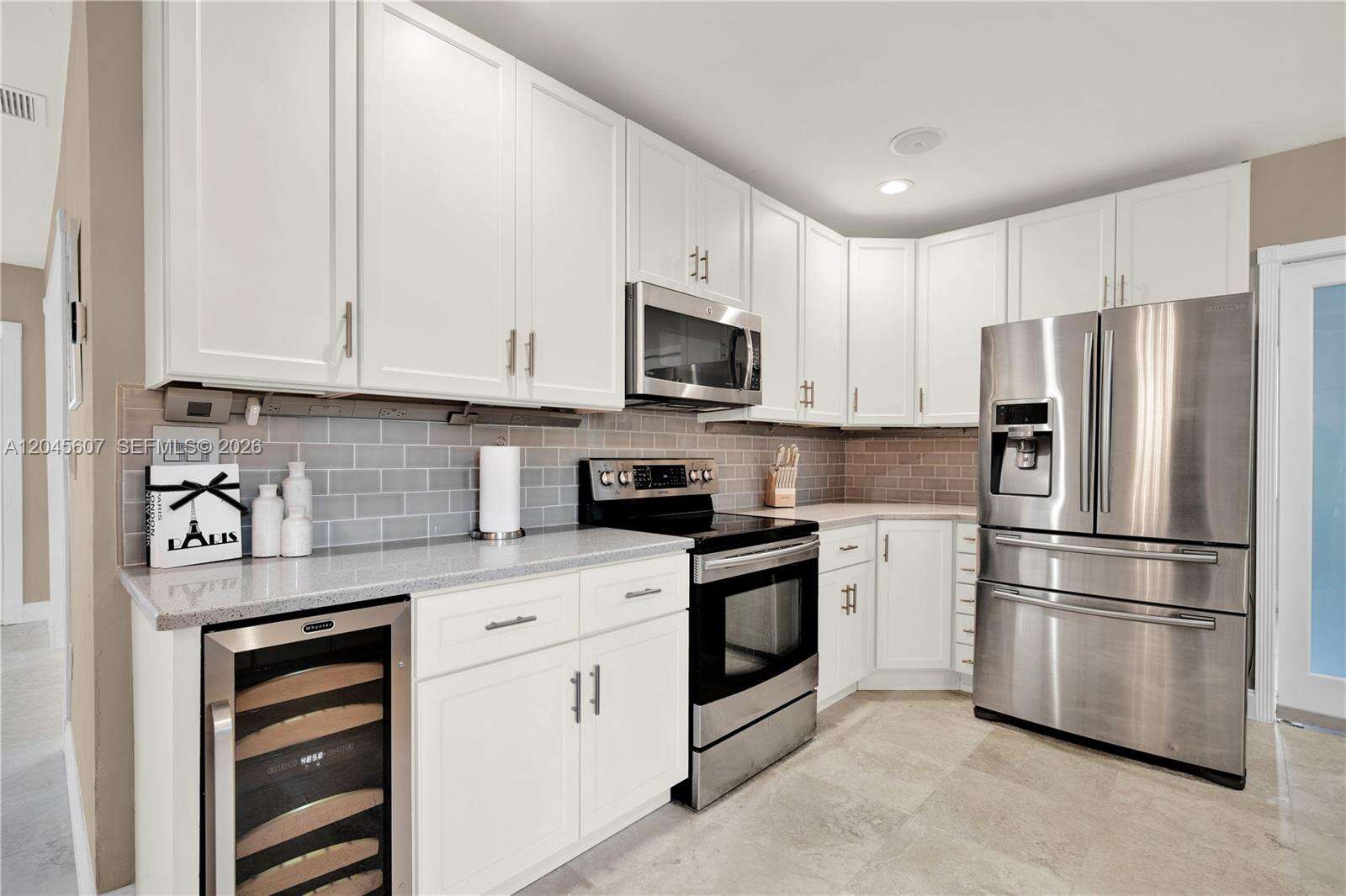 Fort Lauderdale | 1600 10th St N/A | Picture 33