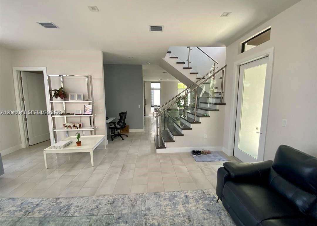Doral | 8256 48th Ter N/A | Picture 10