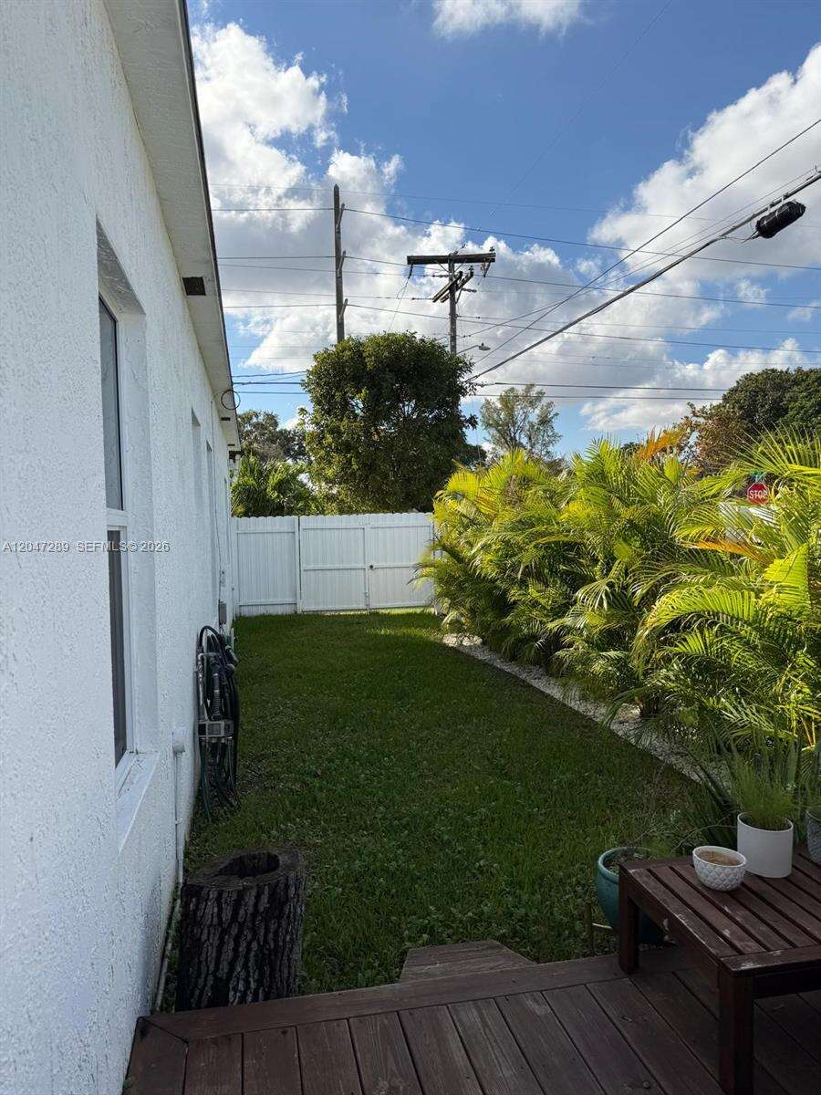 Miami | 5629 31st Ave N/A | Picture 4