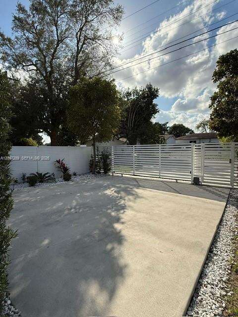 Miami | 5629 31st Ave N/A | Picture 10